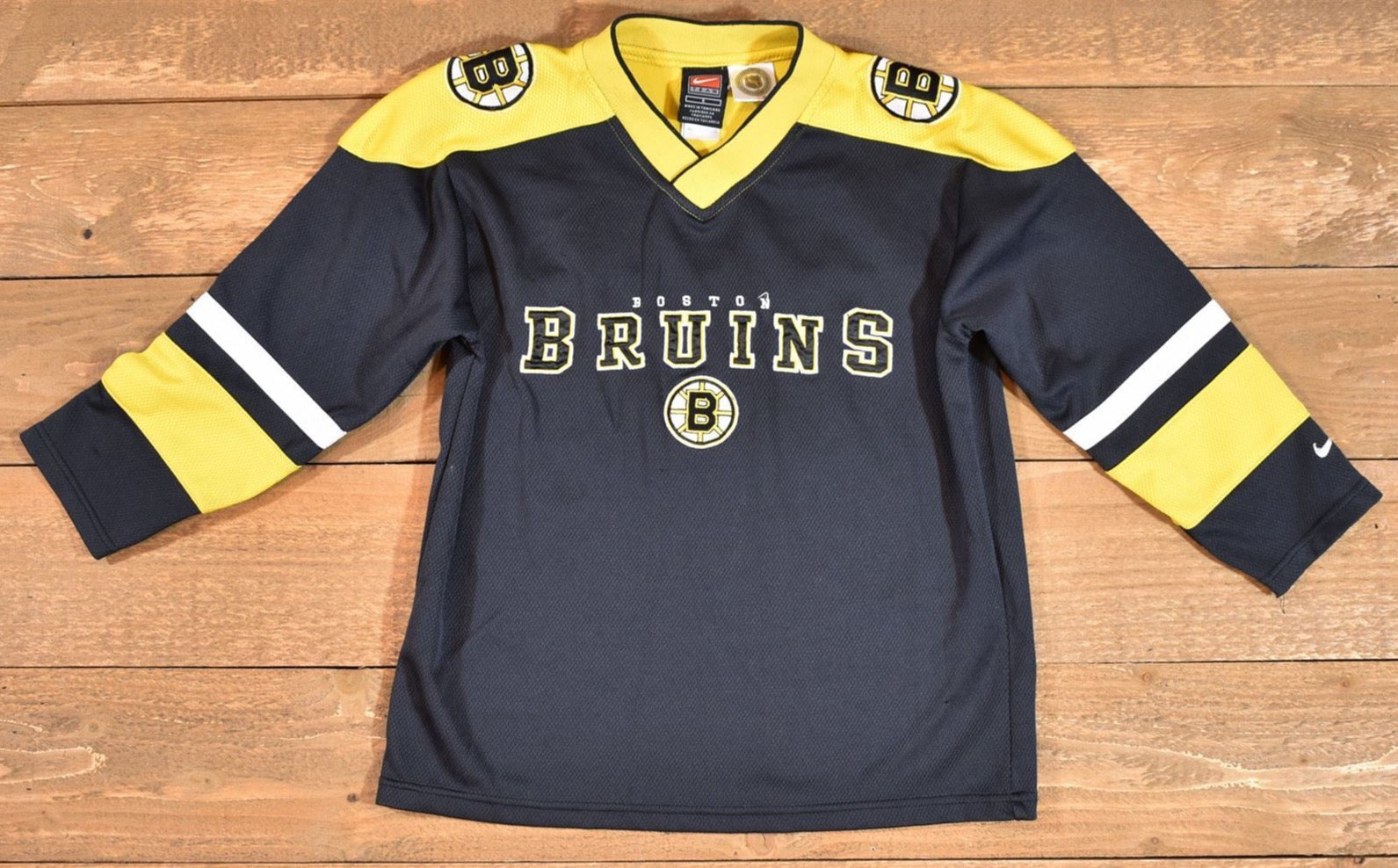 Boston Bruins Kids Used Hockey Jersey Small Nike Authentic Small 8/10 Blank