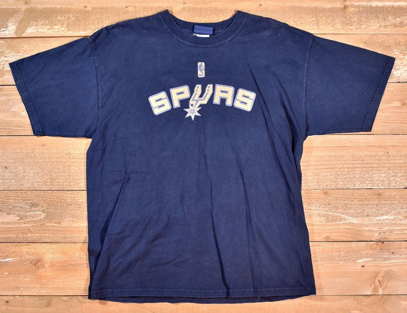 Bowen Mens t shirt black NBA Tee Used XL Spurs Basketball FADED