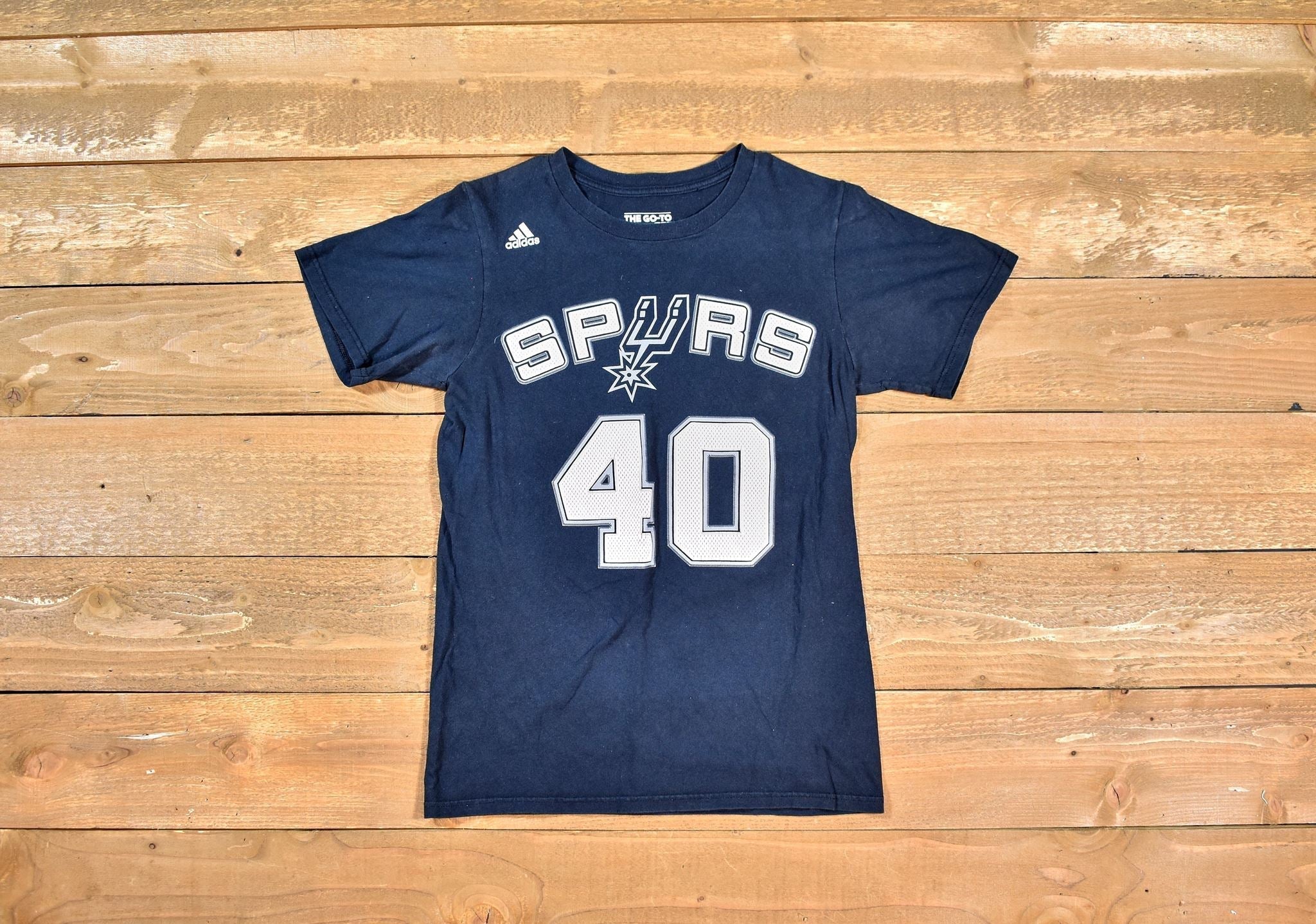 Spurs basketball t shirt small Adidas 40 NBA shirt Marjanovic NBA used