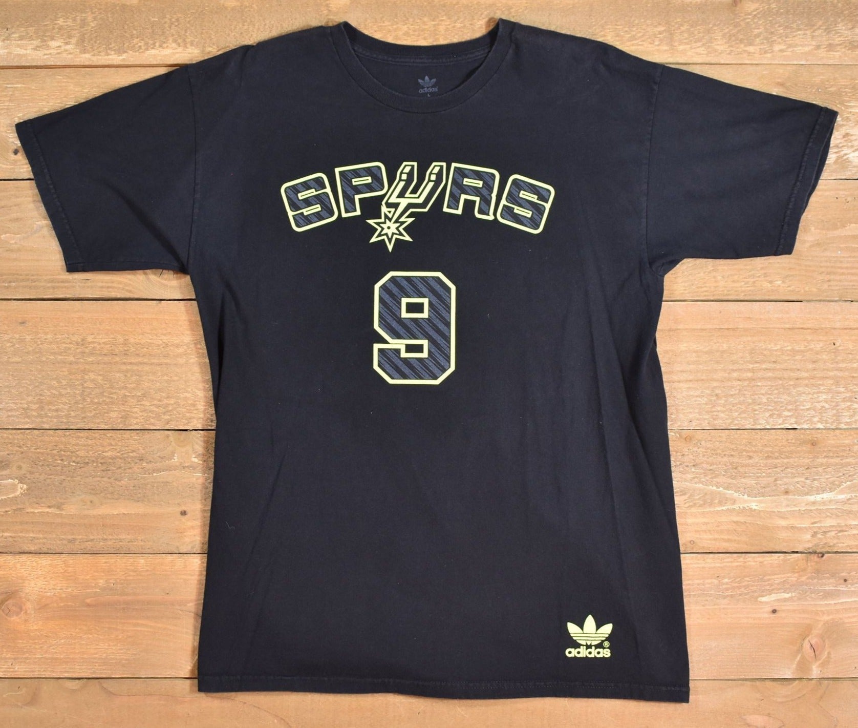 Spurs NBA t shirt mens Large Used Adidas tshirt Basketball Authentic