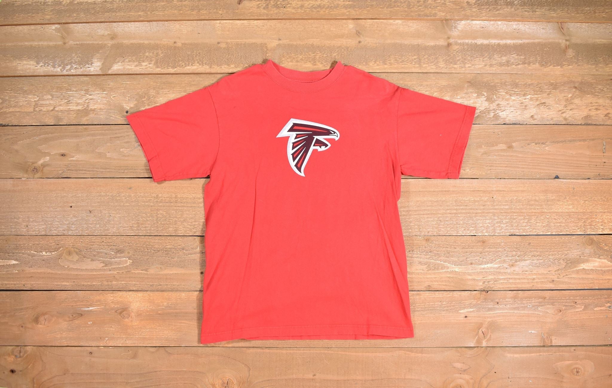 Falcons Mens t shirt Medium Reebok Red NFL Football shirt Used