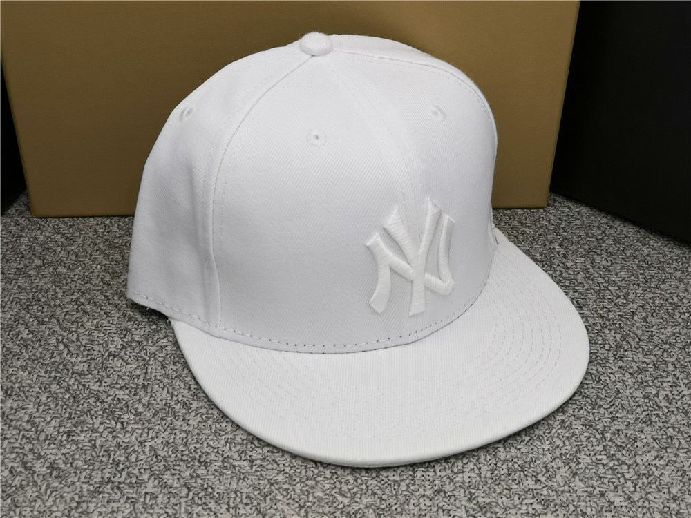 New classic Fitted Hats For Men Women Hip Hop Letter DB LA Baseball Caps Bone Cl