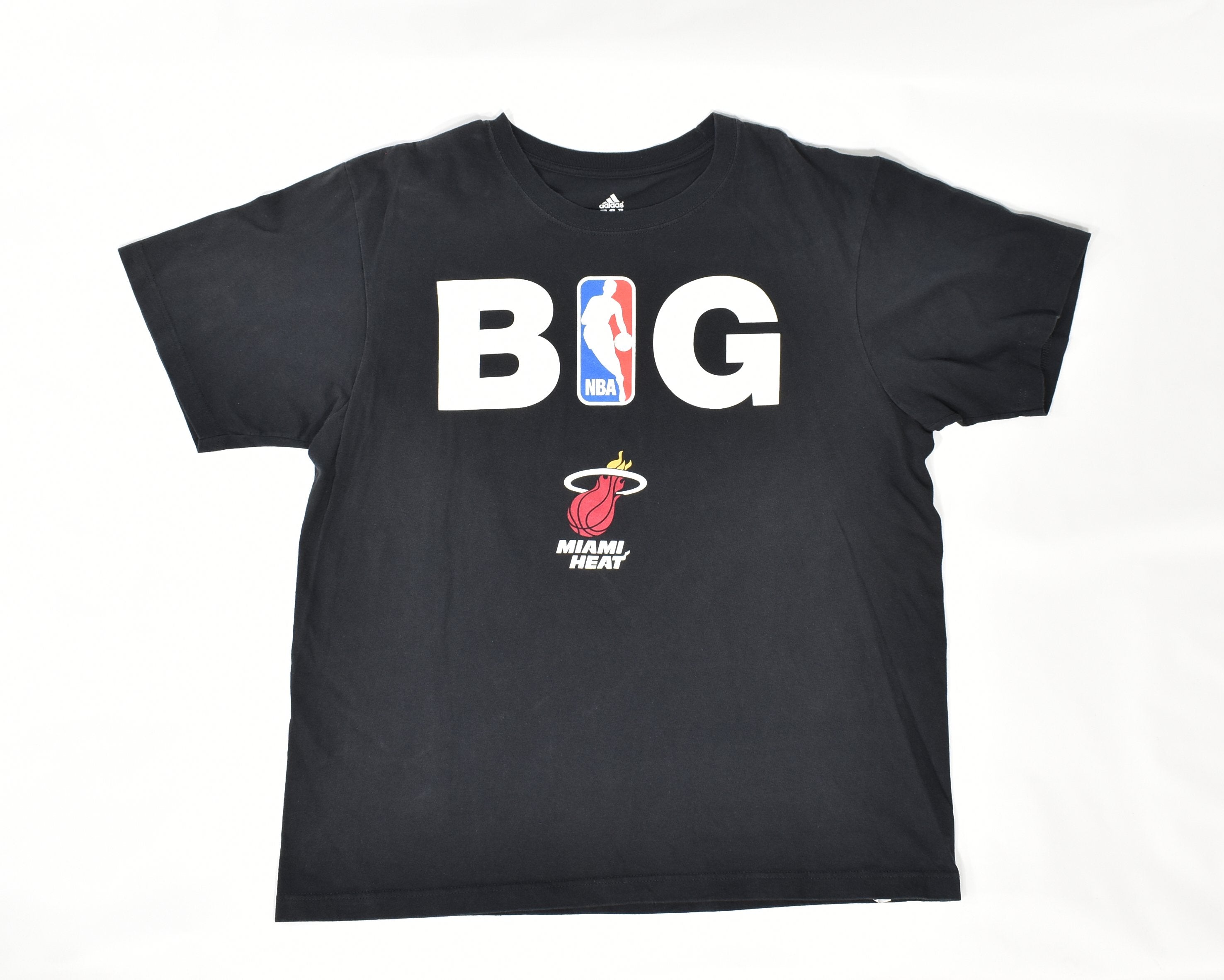 Miami Heat Big NBA Basketball Adidas Mens T shirt XL Used
