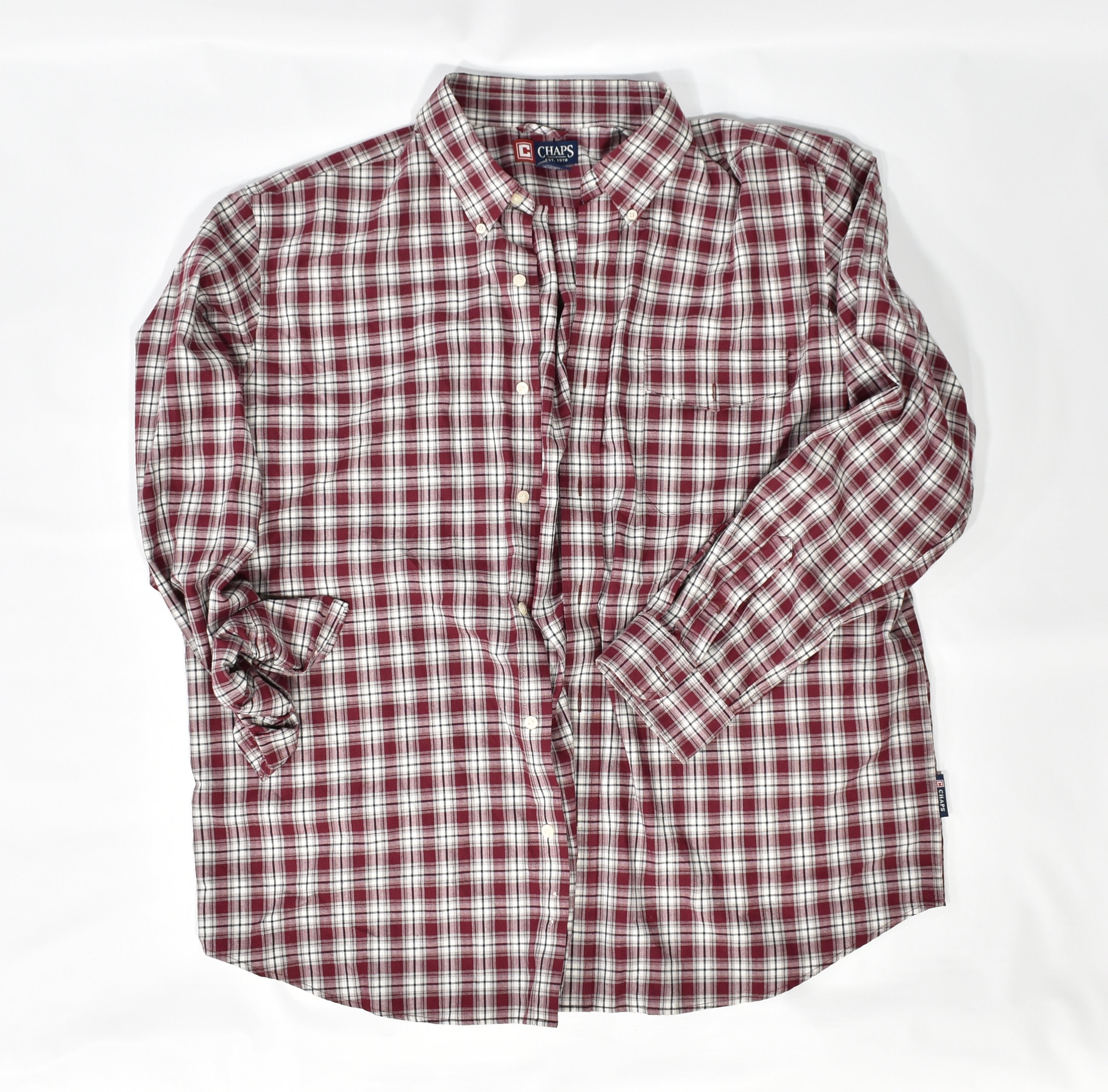 Chaps Mens Button Up Long sleeve red shirt XXL Used