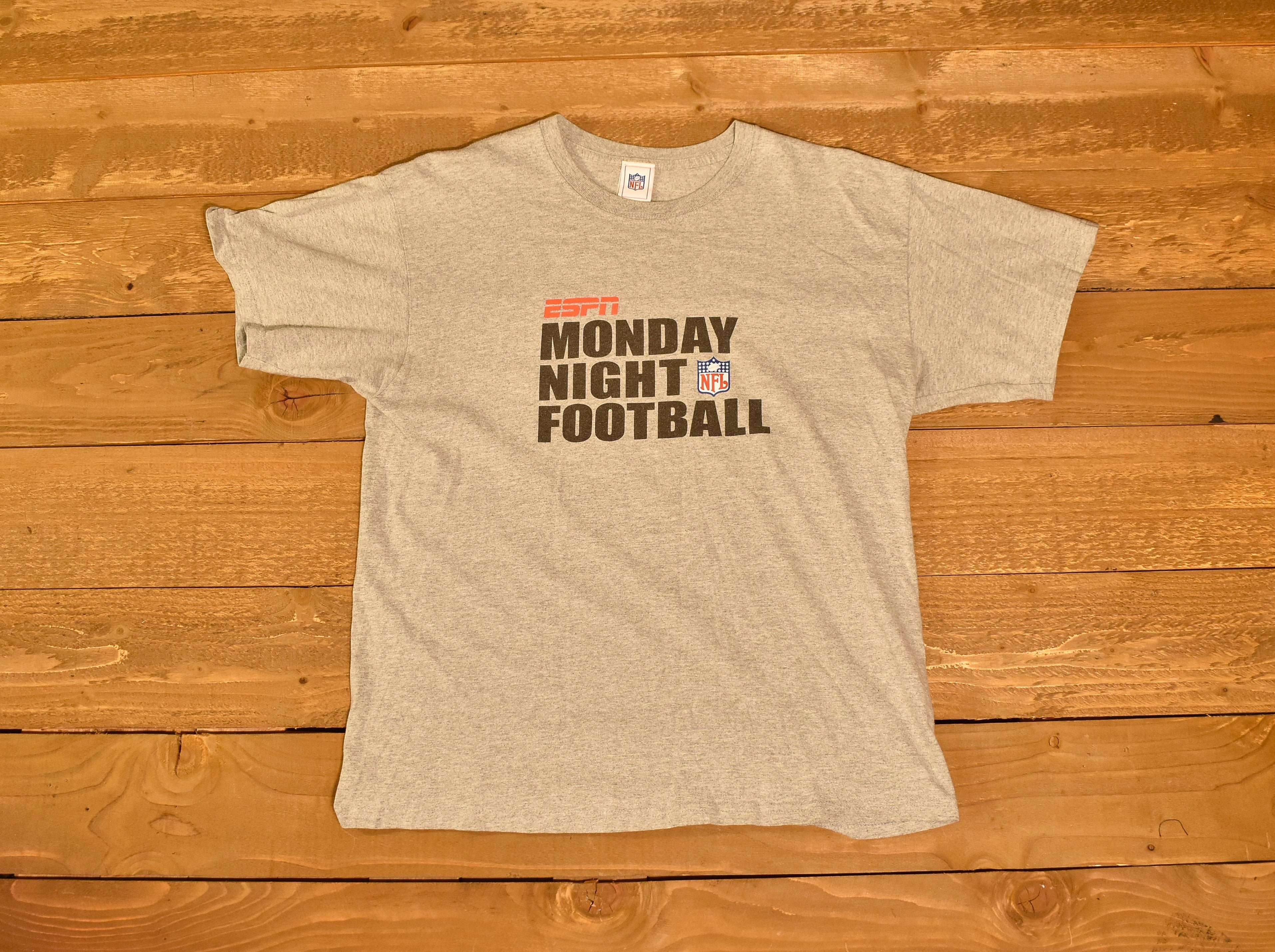 Espn Monday night football t shirt mens large grey tee used NFL