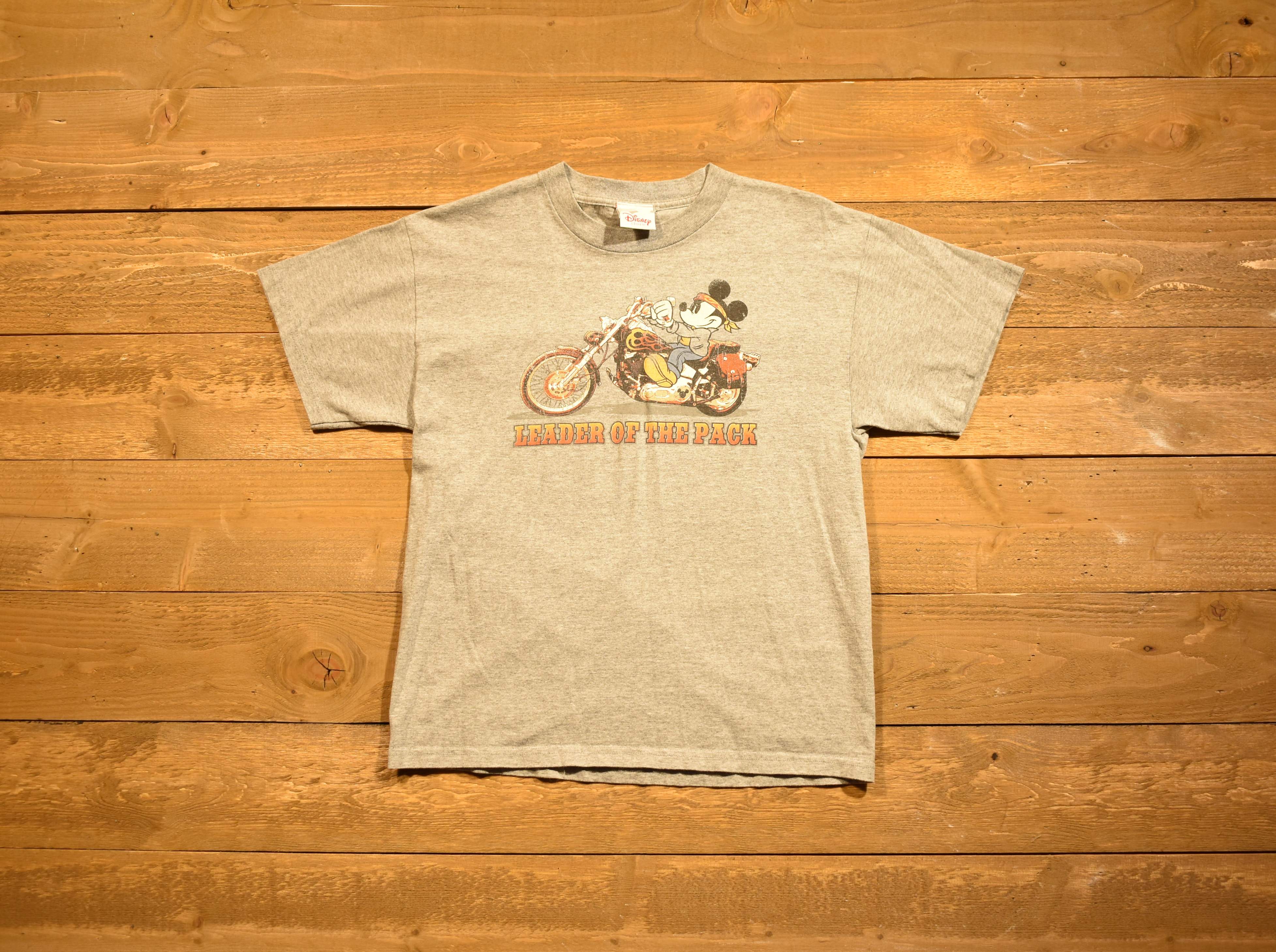 Mickey Mouse leader of the pack Disney store T-shirt small gray used
