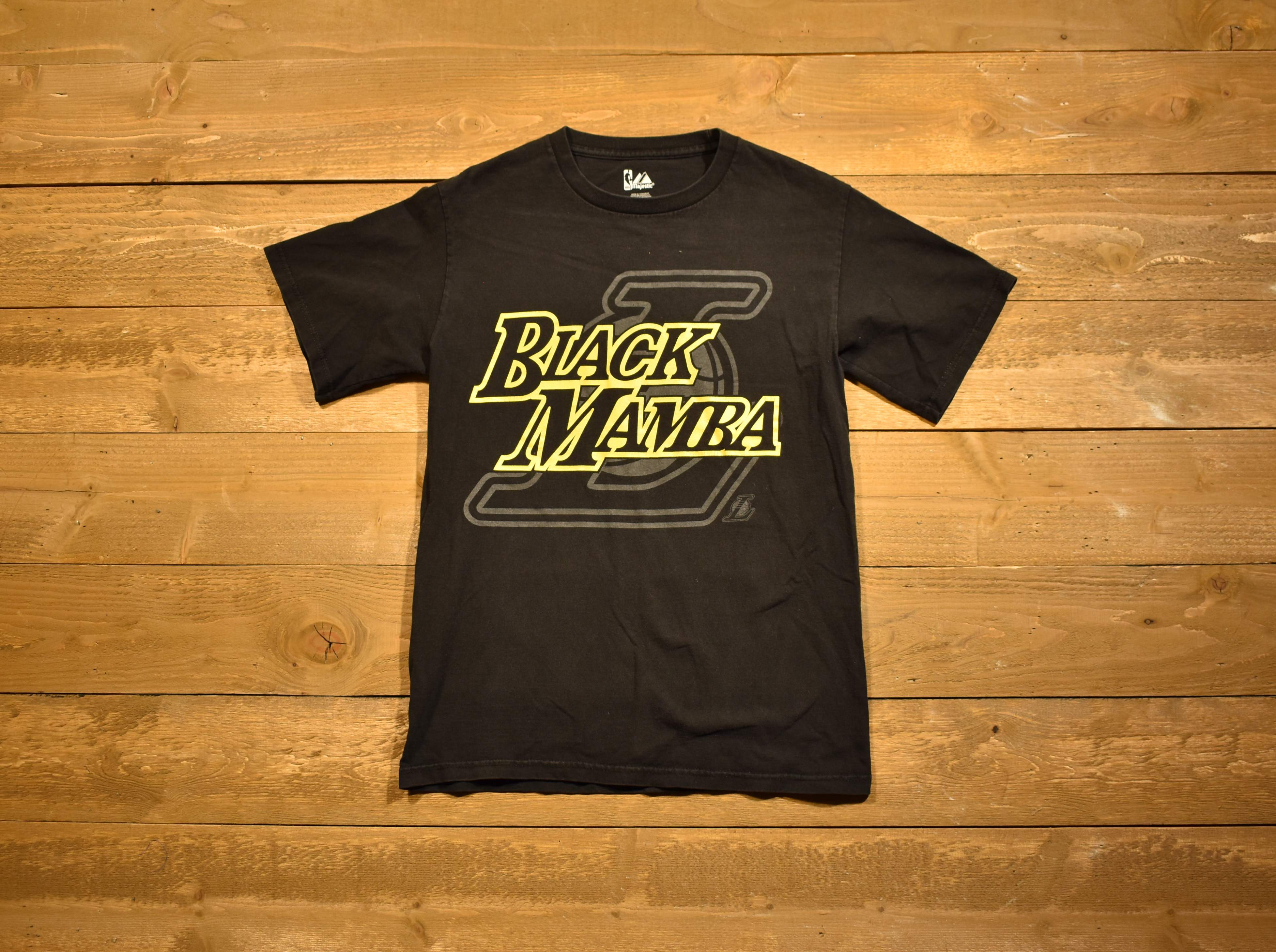 Black mamba small majestic NBA basketball T-shirt black used 24 Lakers Bryant