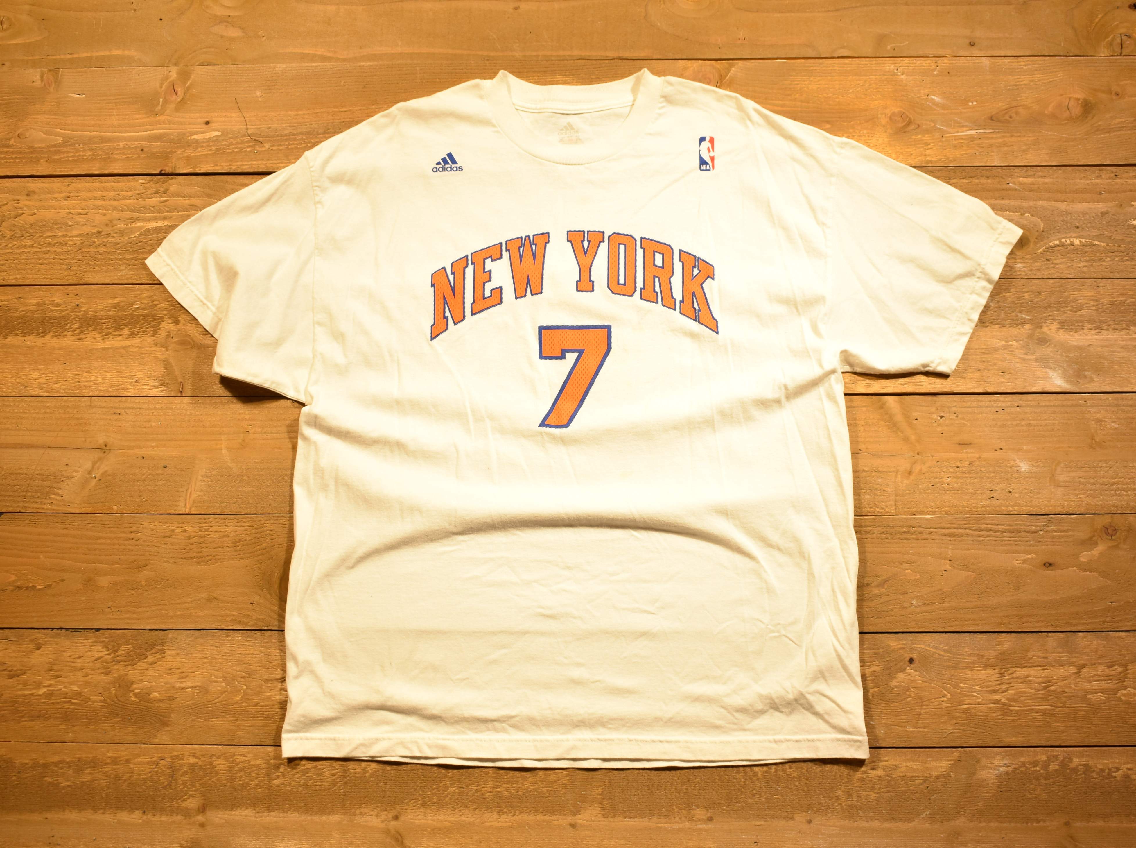 New York Mavericks NBA basketball T-shirt 2XL Adidas white Anthony seven used