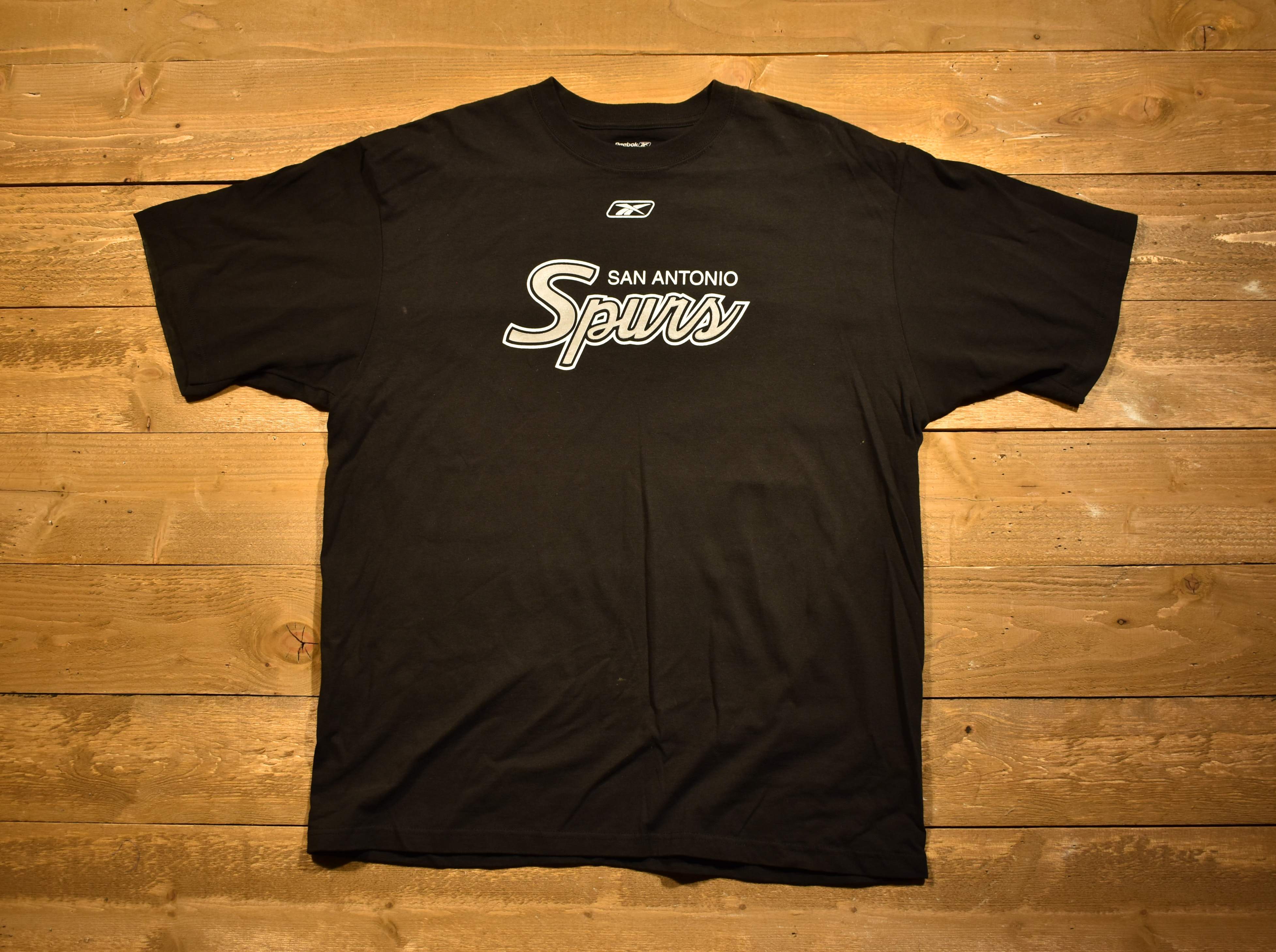 San Antonio Spurs NBA basketball T-shirt extra large Reebok black used