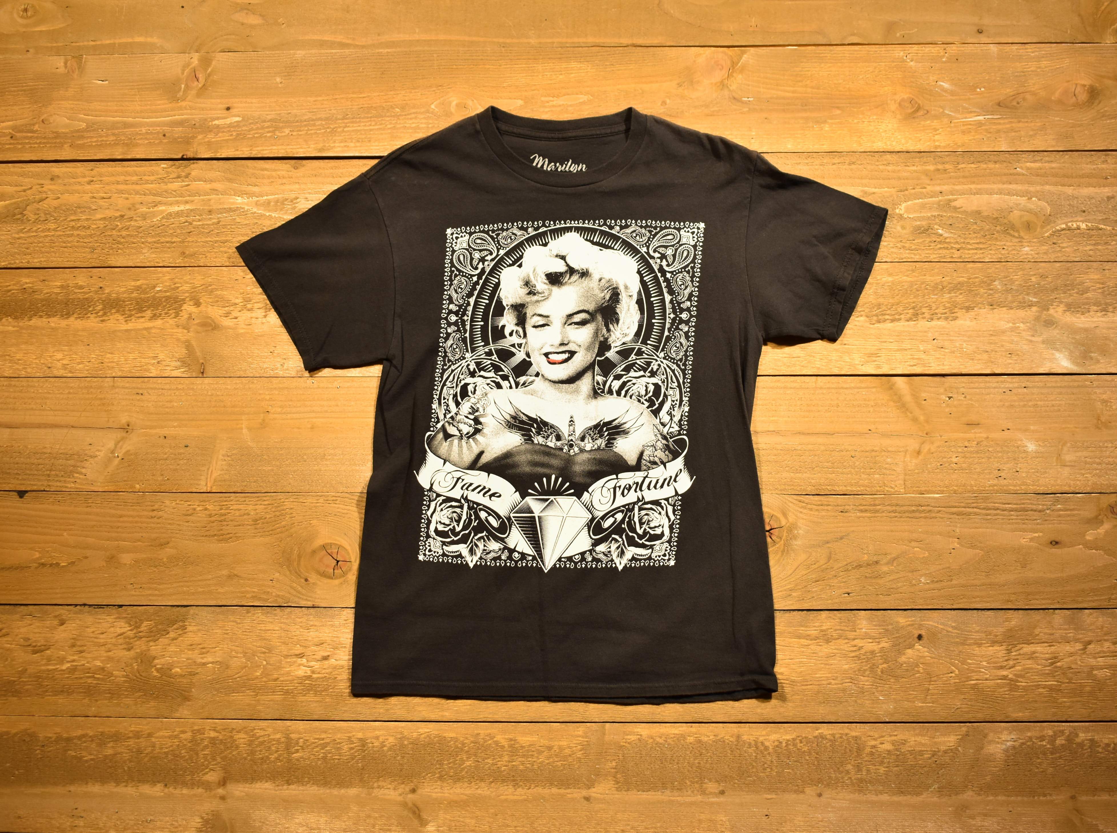 Marilyn Monroe came fortune medium men's T-shirt black used