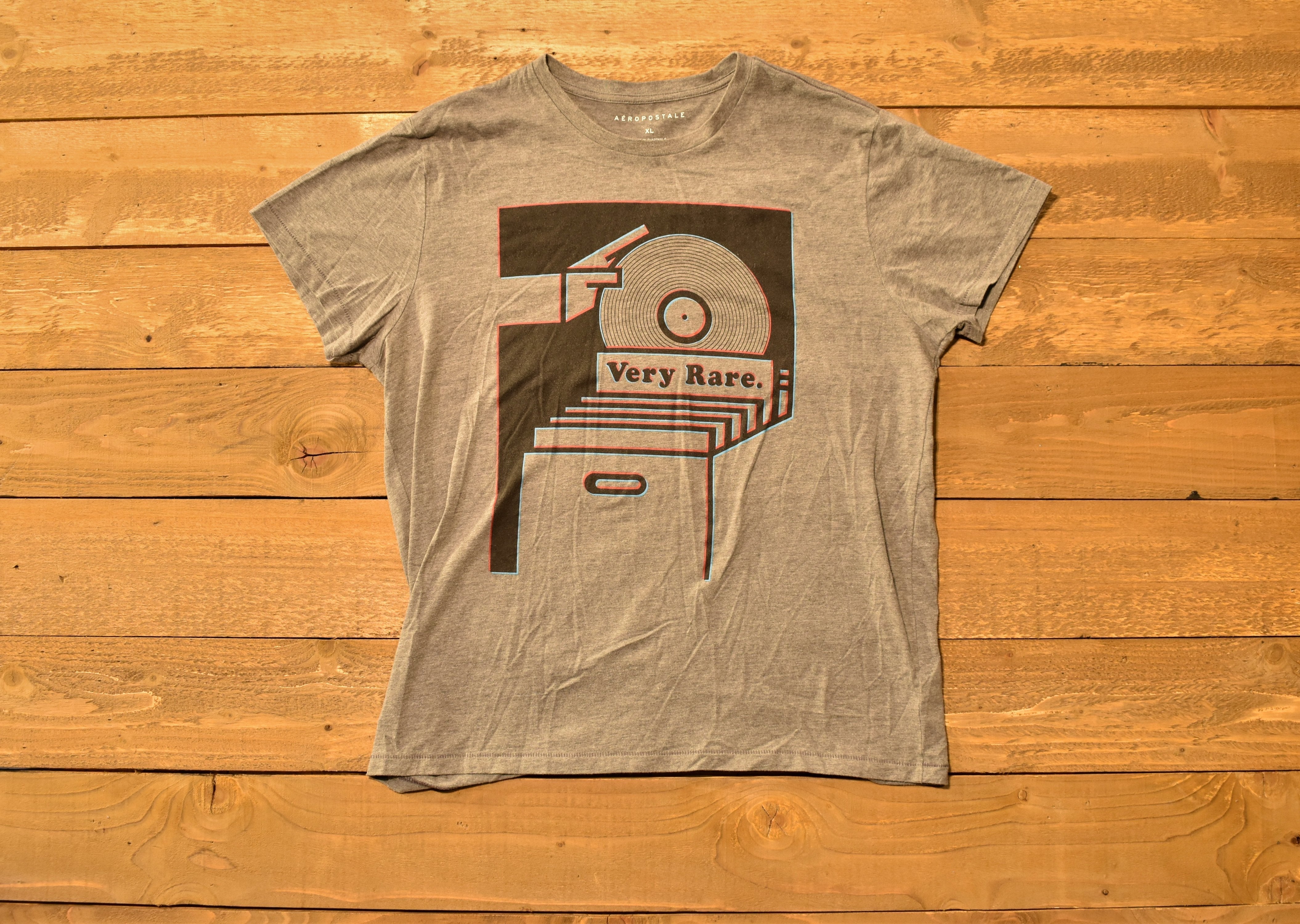 Aeropostale XL Very Rare T shirt Mens x Large Used tee Grey