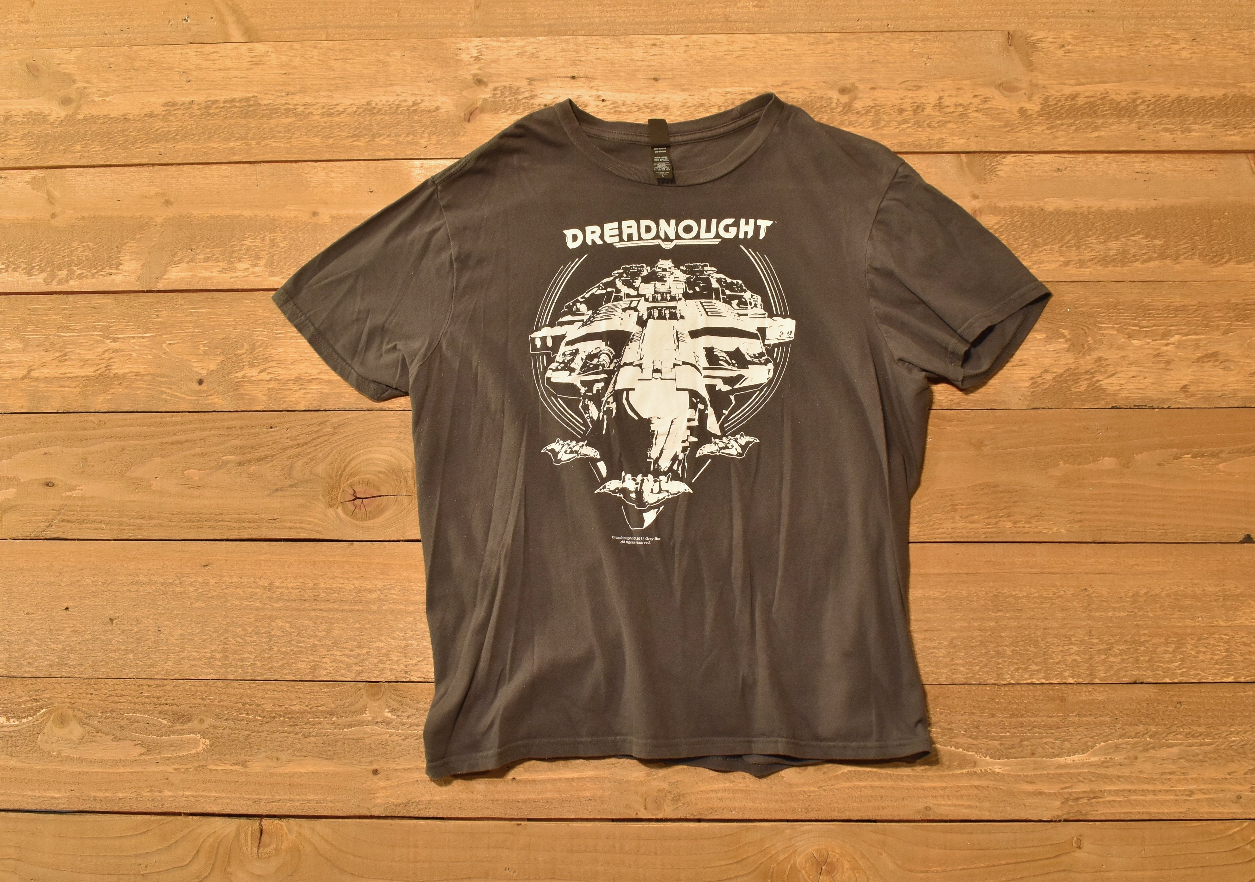 Dreadnought 2017 grey box t shirt Large used Exclusive