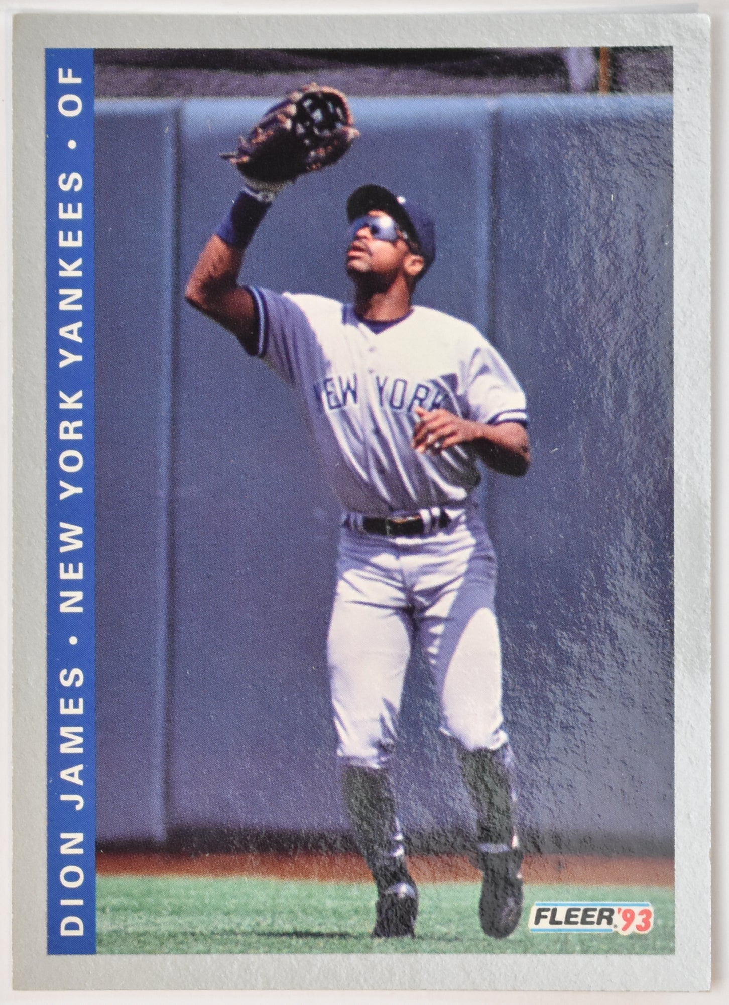 Dion James 649 Fleer 1993 Baseball Card