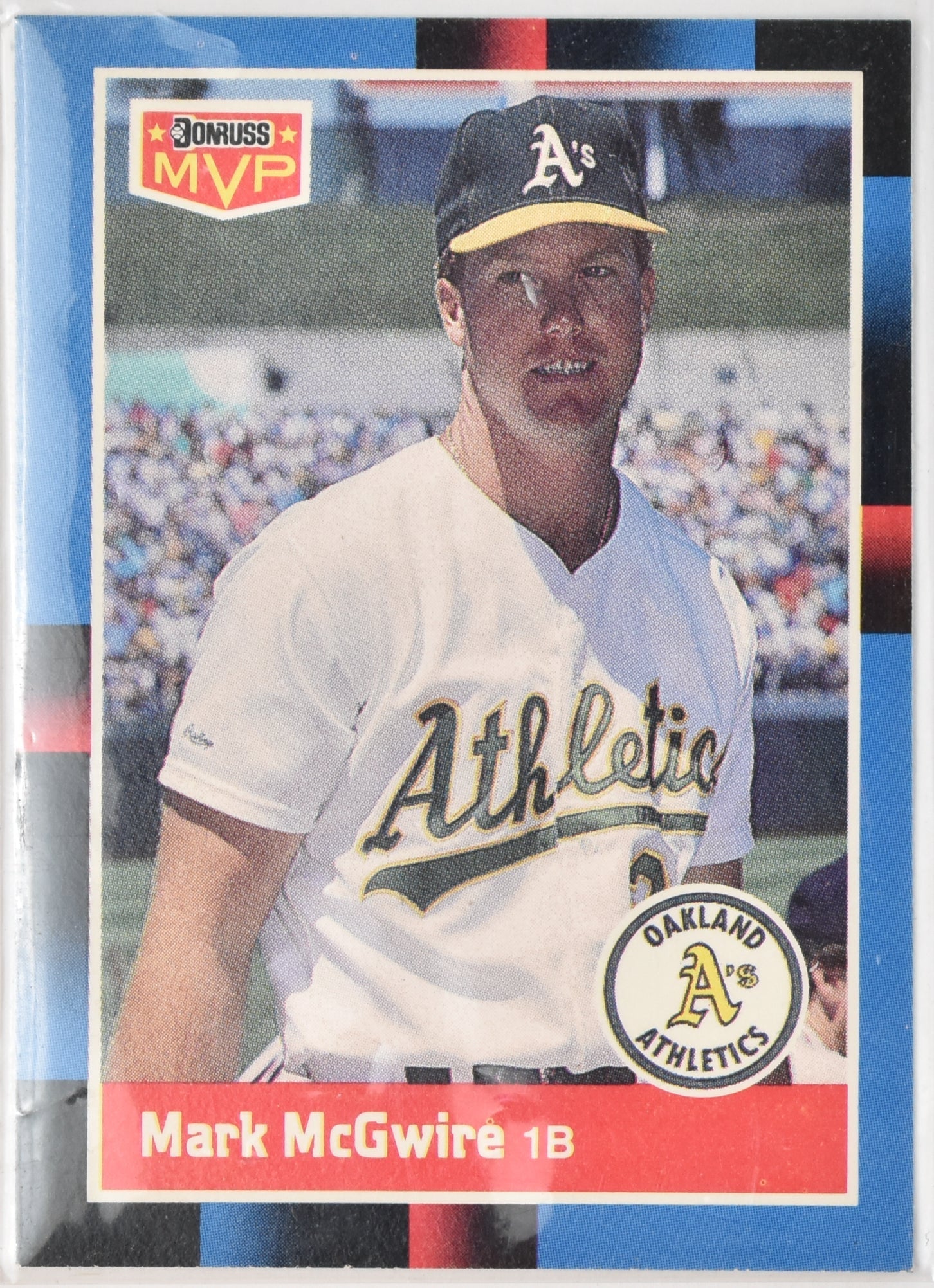 Mark McGwire Baseball Card 105 Leaf 1990 Donruss