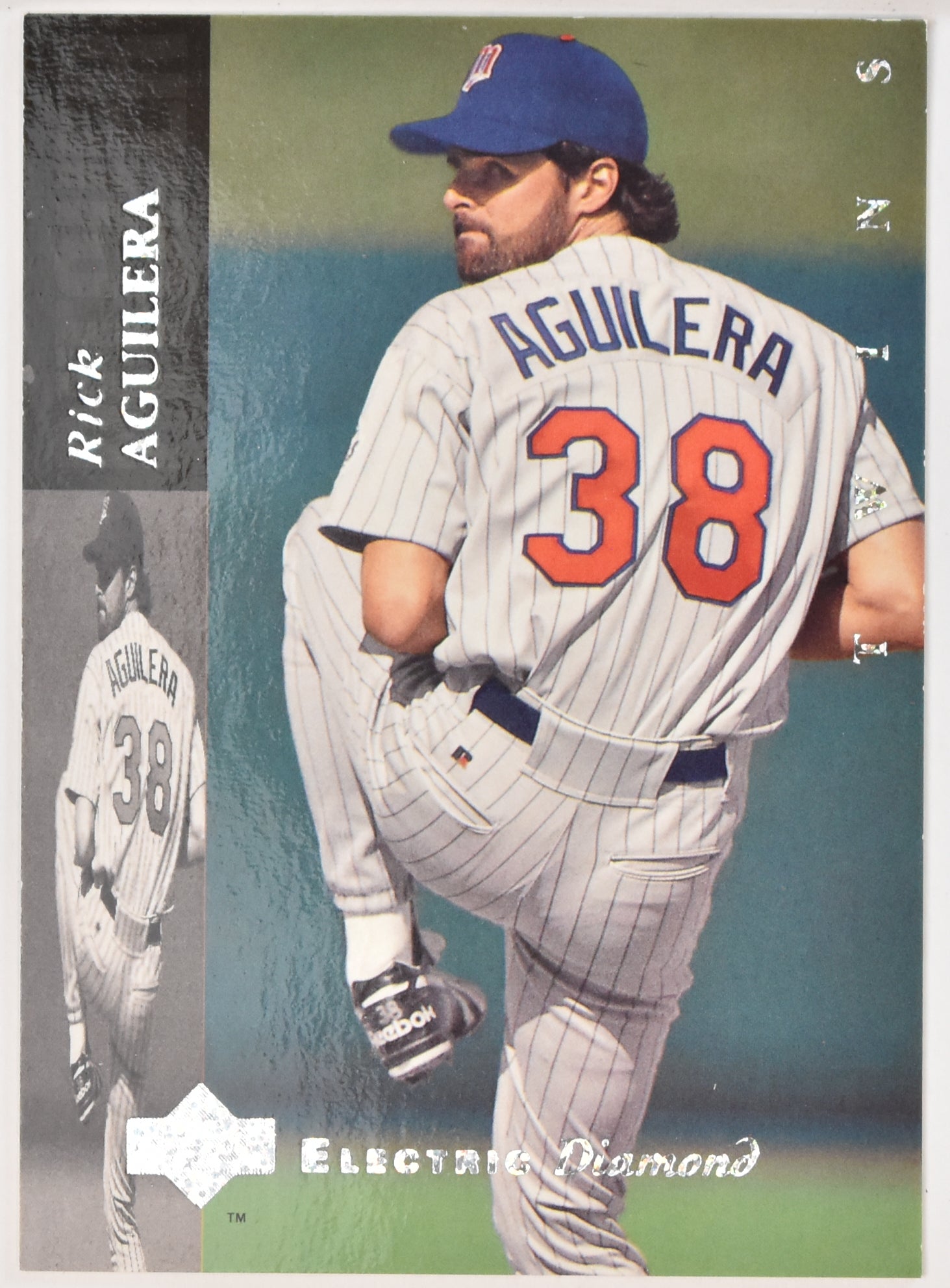 Rick Aguilera 141 Upper Deck Electric Diamond Baseball Card 1994