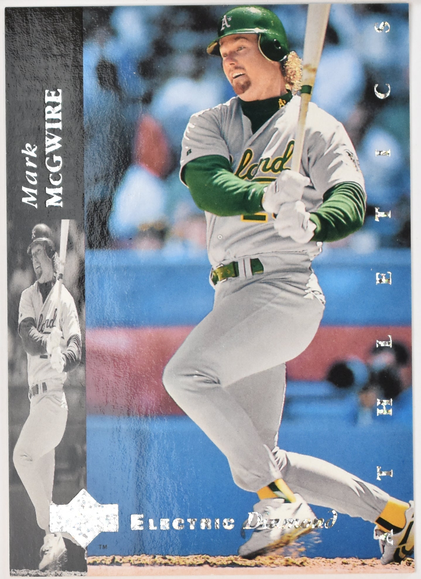 Mark McGwire 67 Upper Deck Electric Diamond Baseball Card 1994