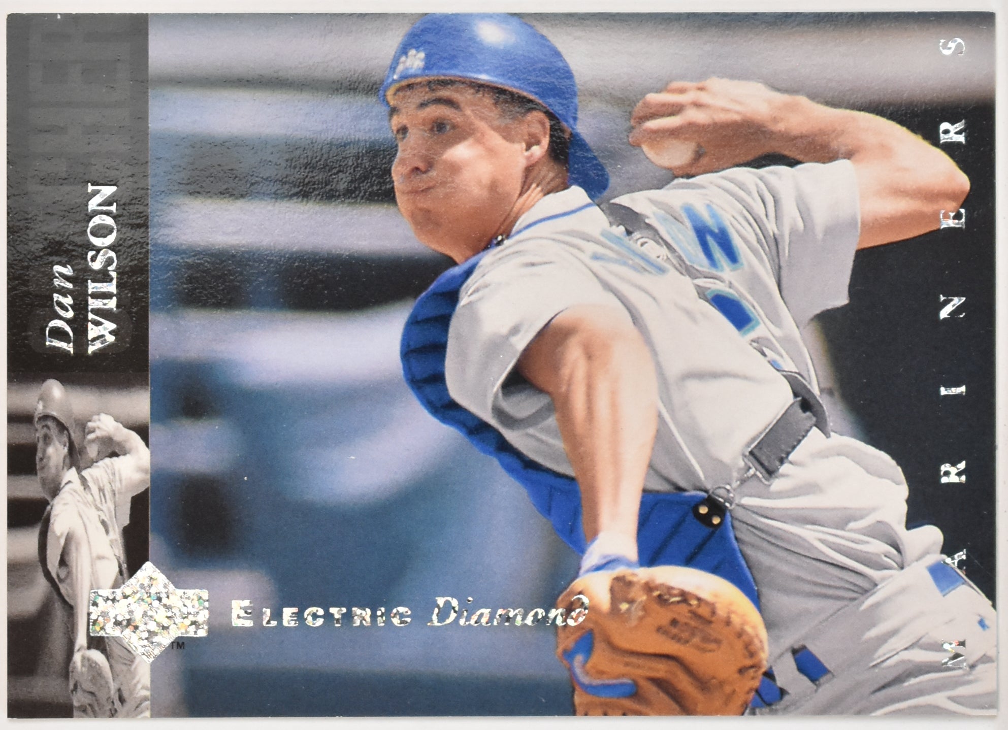 Dan Wilson 240 Upper Deck Electric Diamond Baseball Card 1994