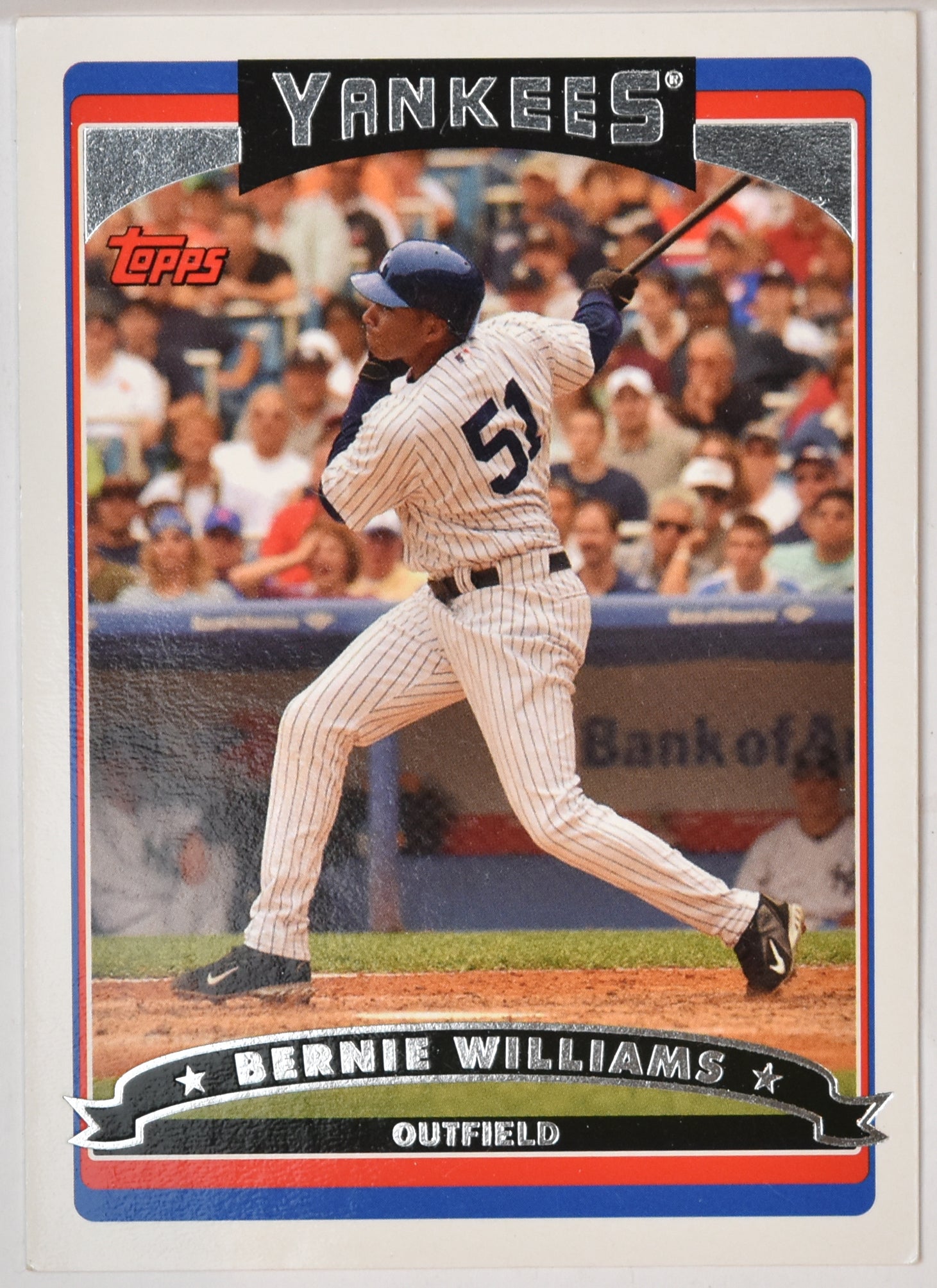 Bernie Williams 104 Topps Baseball Card 2006
