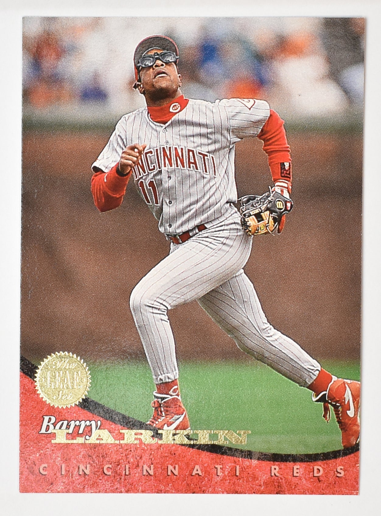 Barry Larkin 126 Reds Leaf Set 1994 Baseball Card