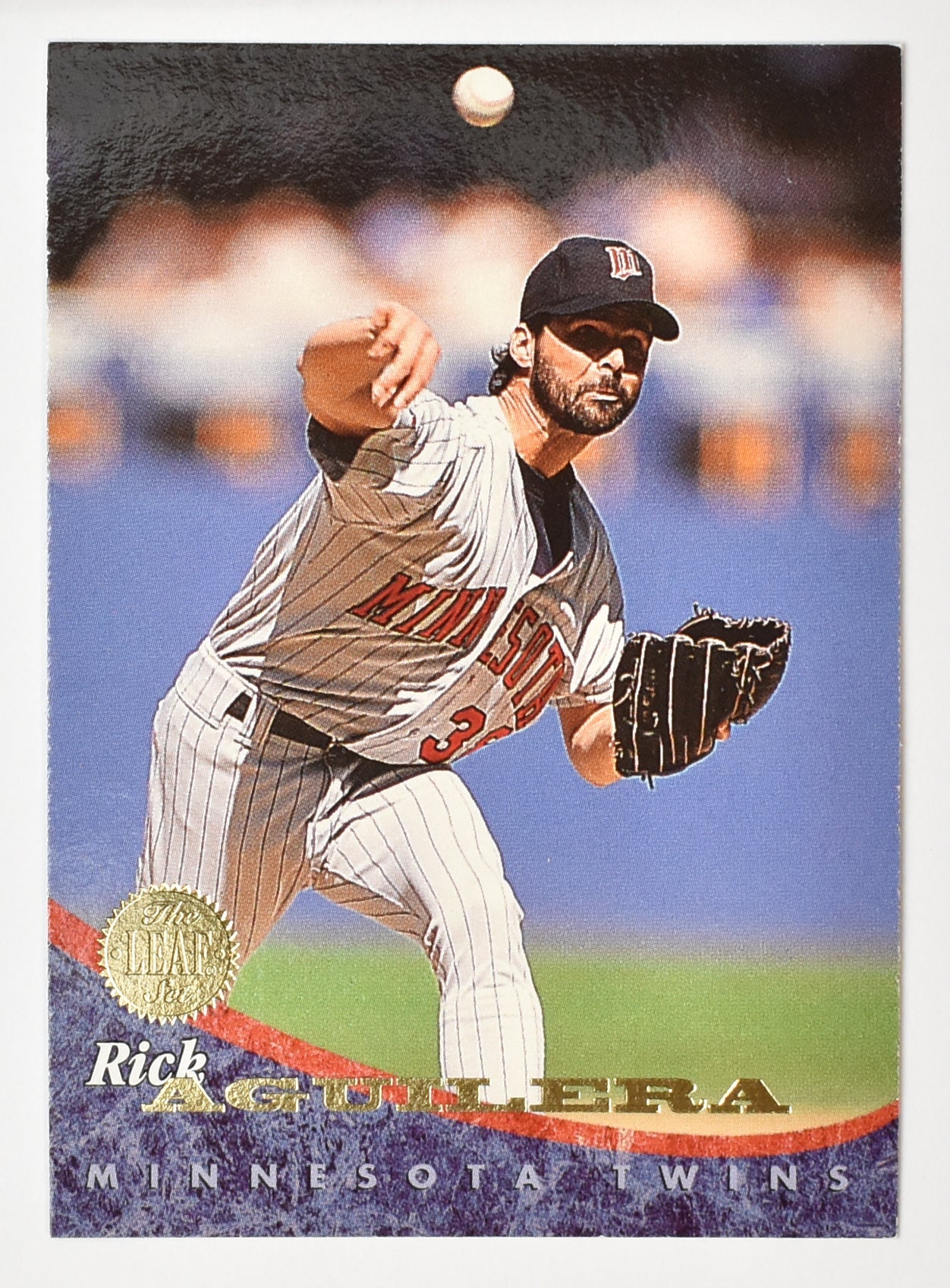 Rick Aguilera 45 Twins Leaf Set 1994 Baseball Card