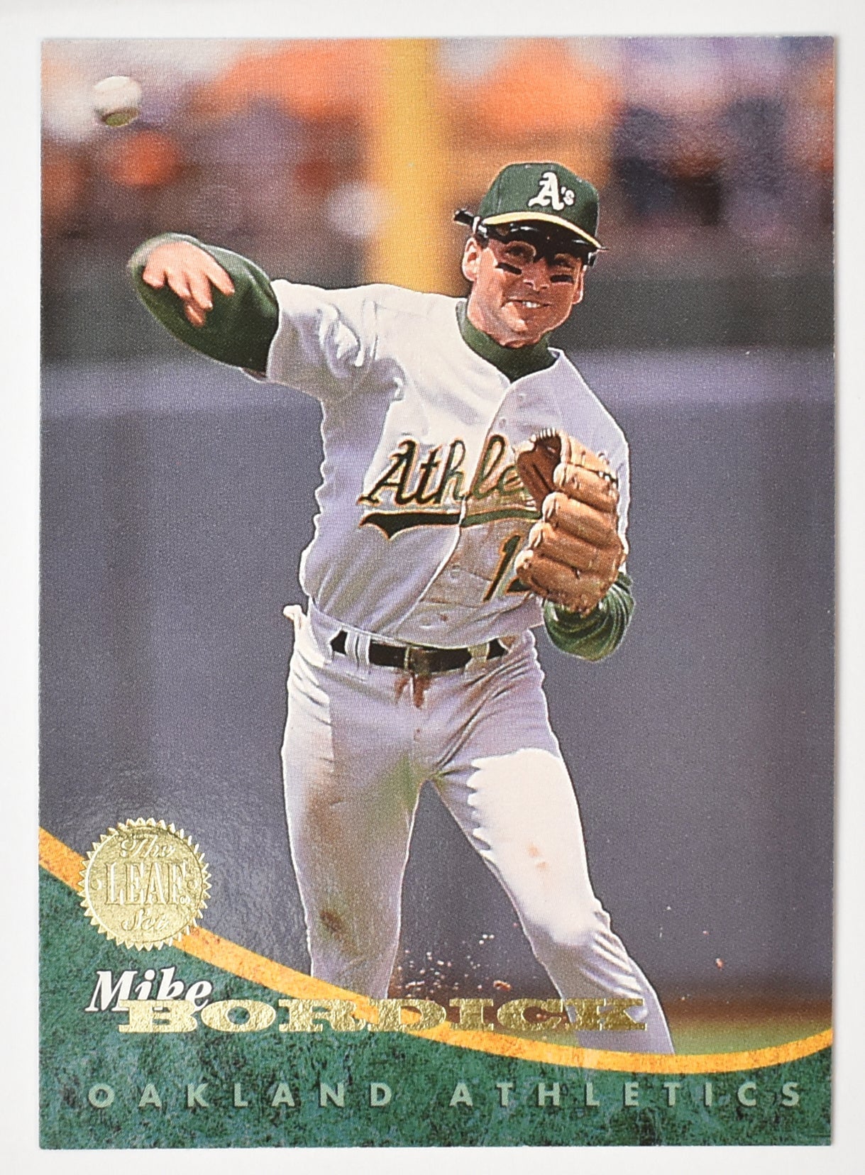 Mike Bordick 128 Oakland Athletics Leaf Set 1994 Baseball Card