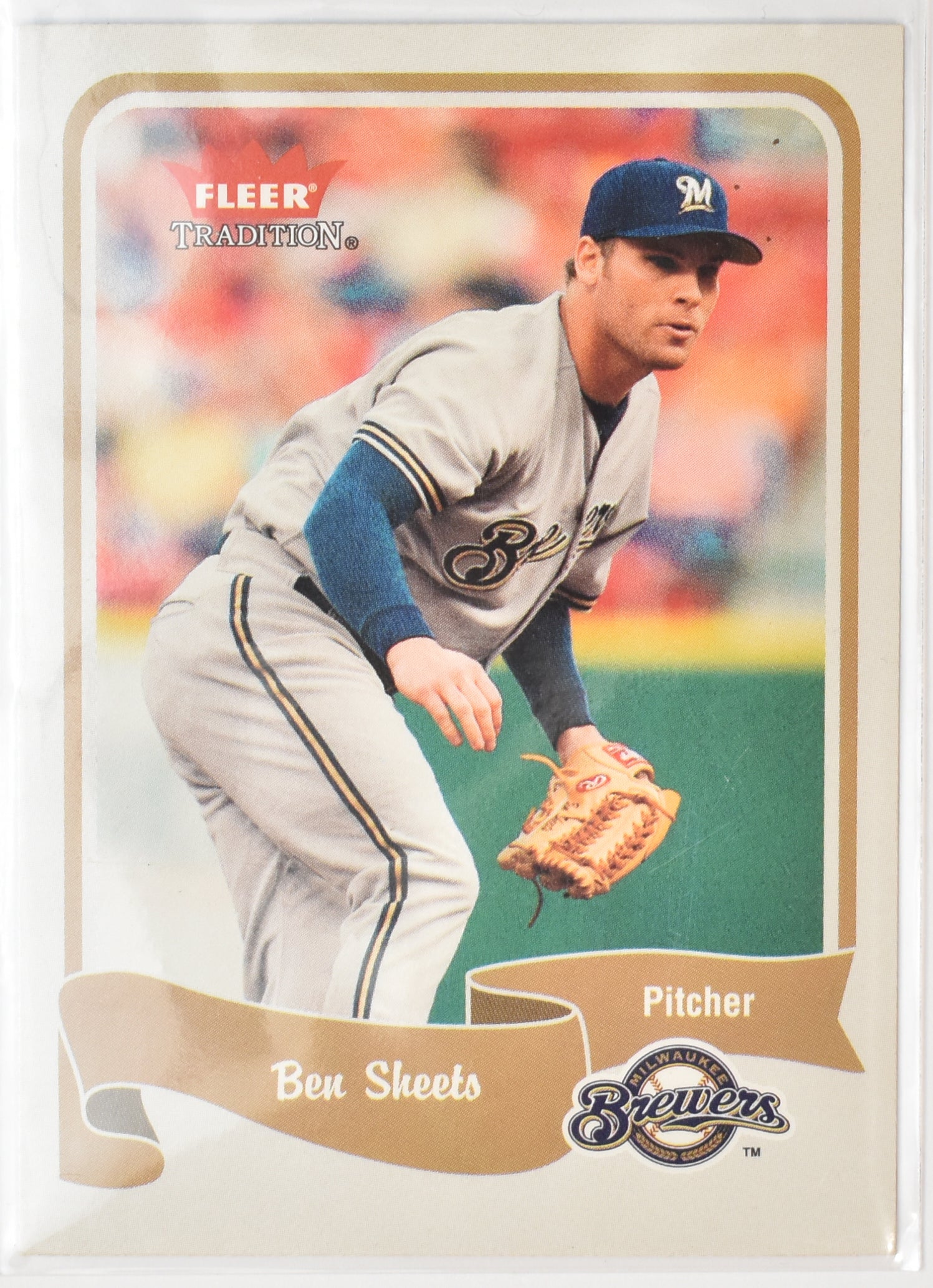 Ben Sheets 127 Fleer Baseball Card 2004 Fleer Brewers
