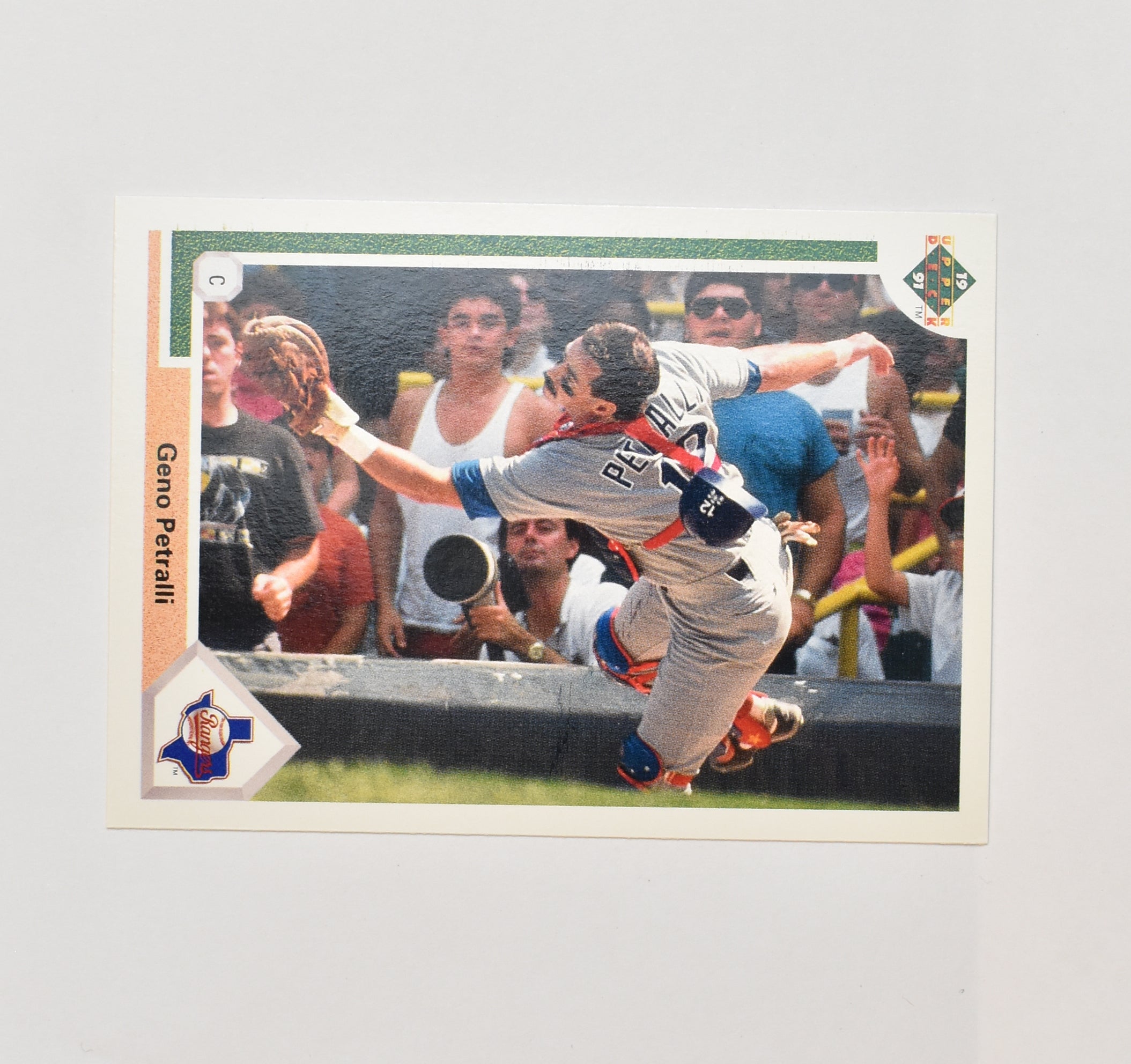 Geno Petralli 492 Upper Deck Baseball Card 1991 Texas Rangers