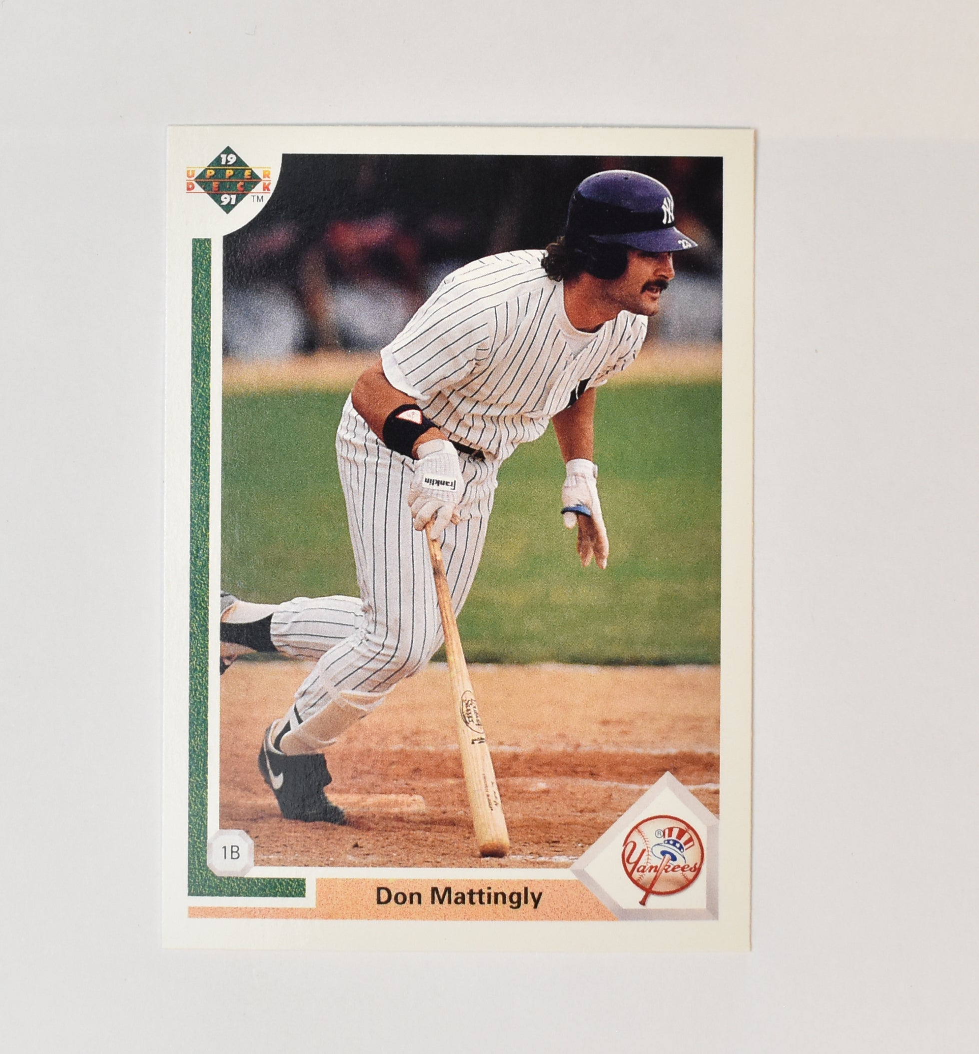 Don Mattingly 354 Upper Deck 1991 Baseball Card New York Yankees