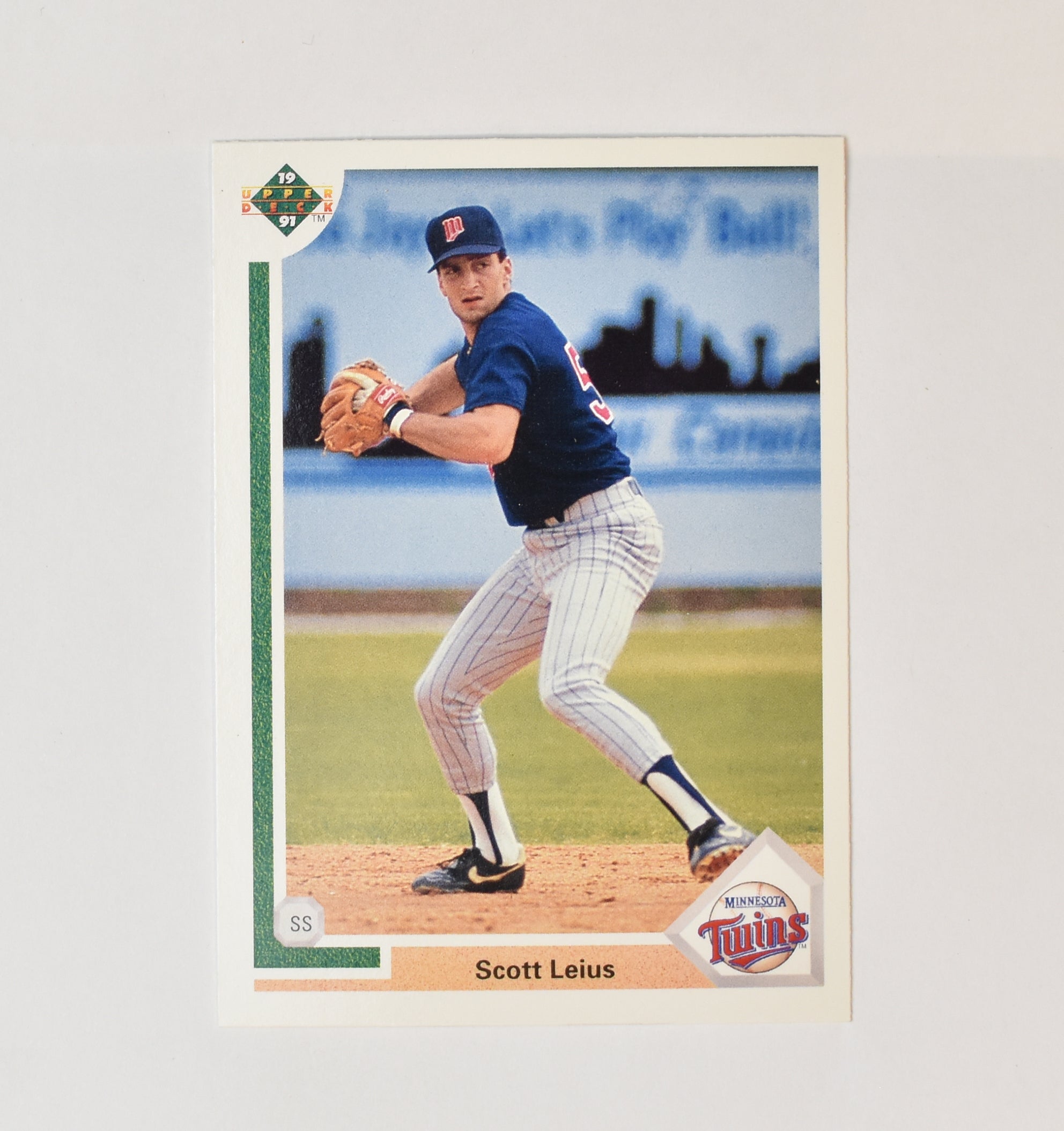 Scott Leius 35 Upper Deck 1991 Baseball Card Minnesota Twins