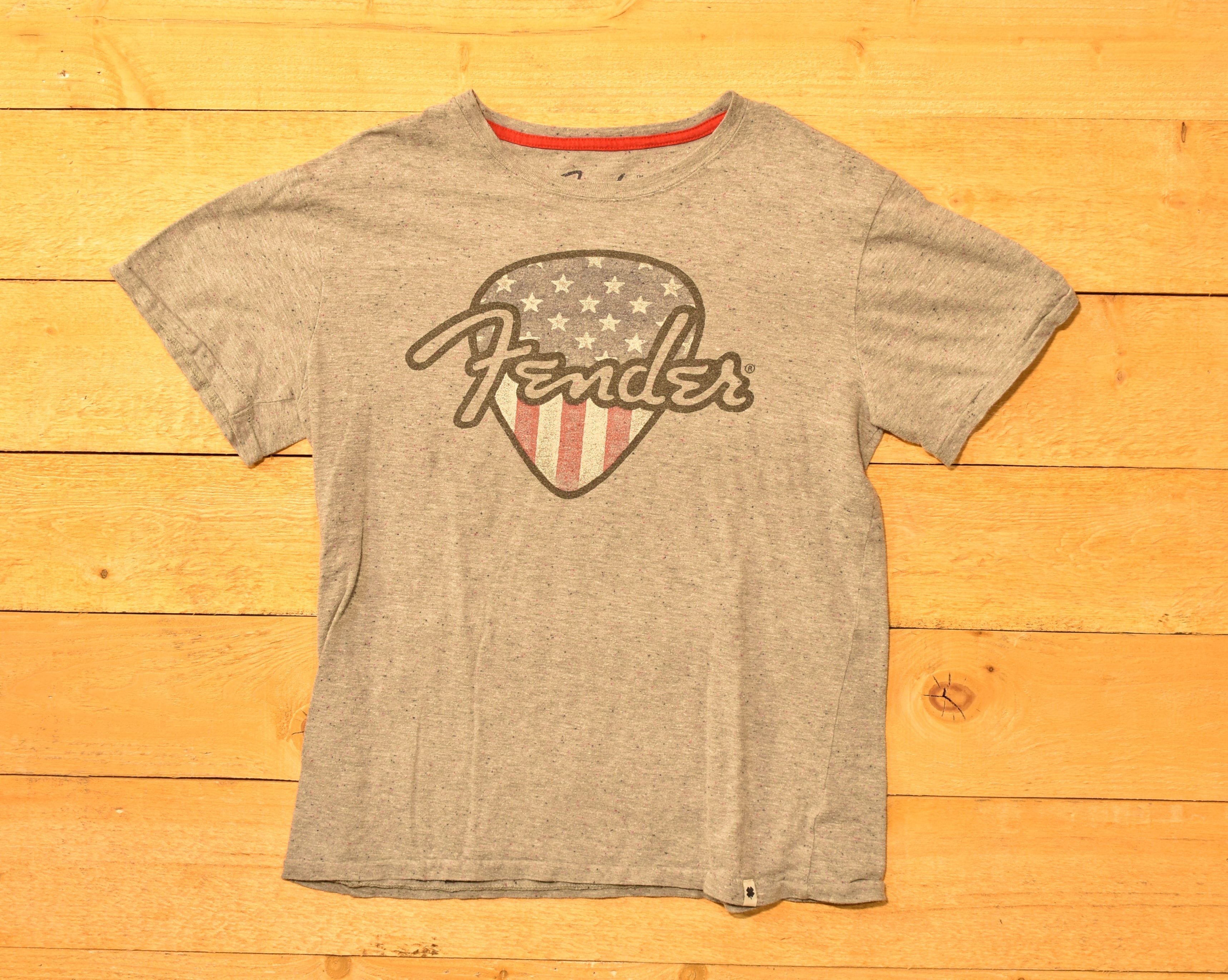 Fender lucky brand XL T Shirt Guitar Shirt Grey Red and Blue