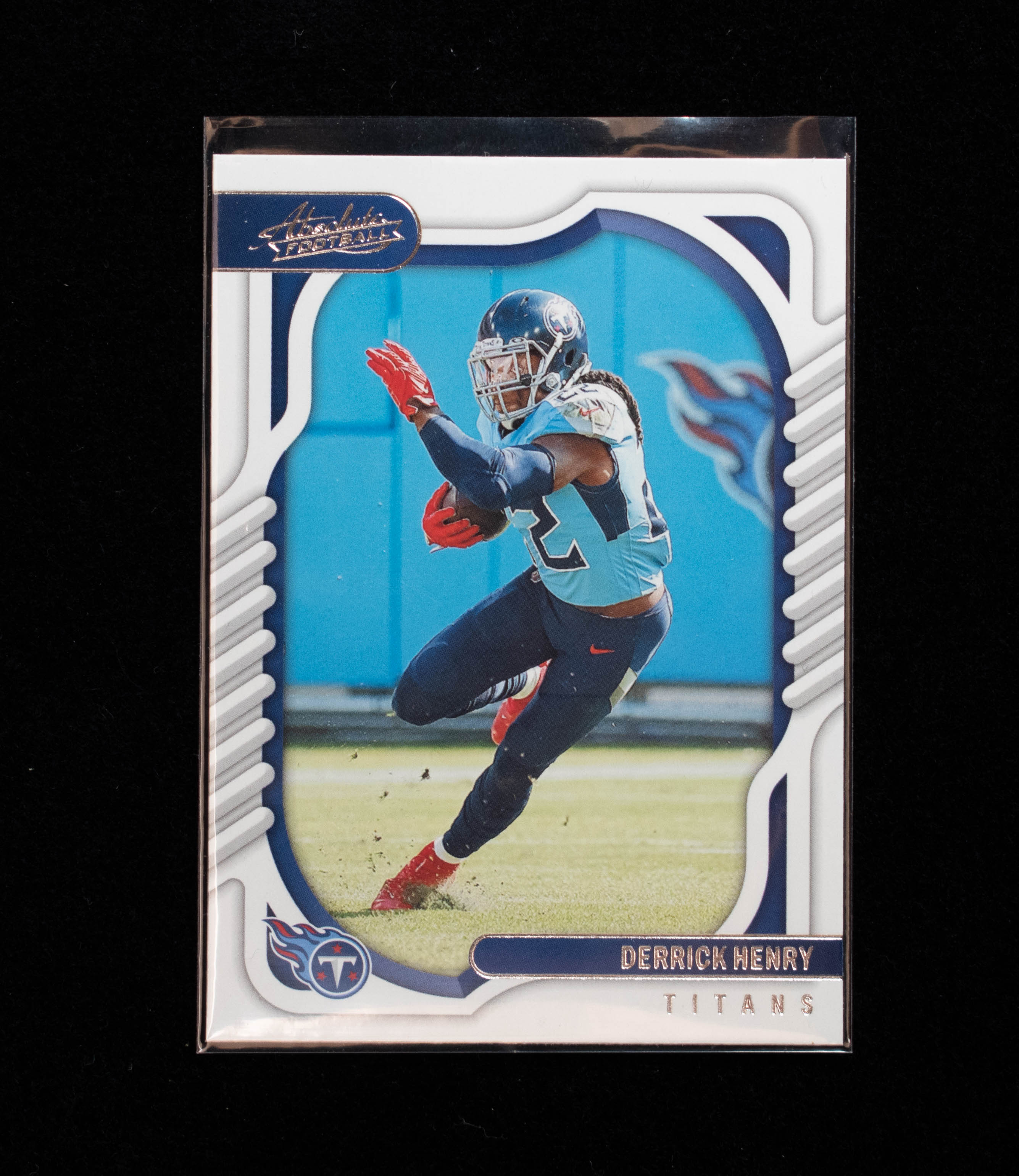 Derrick Henry 82 Panini 2022 Absolute Titans