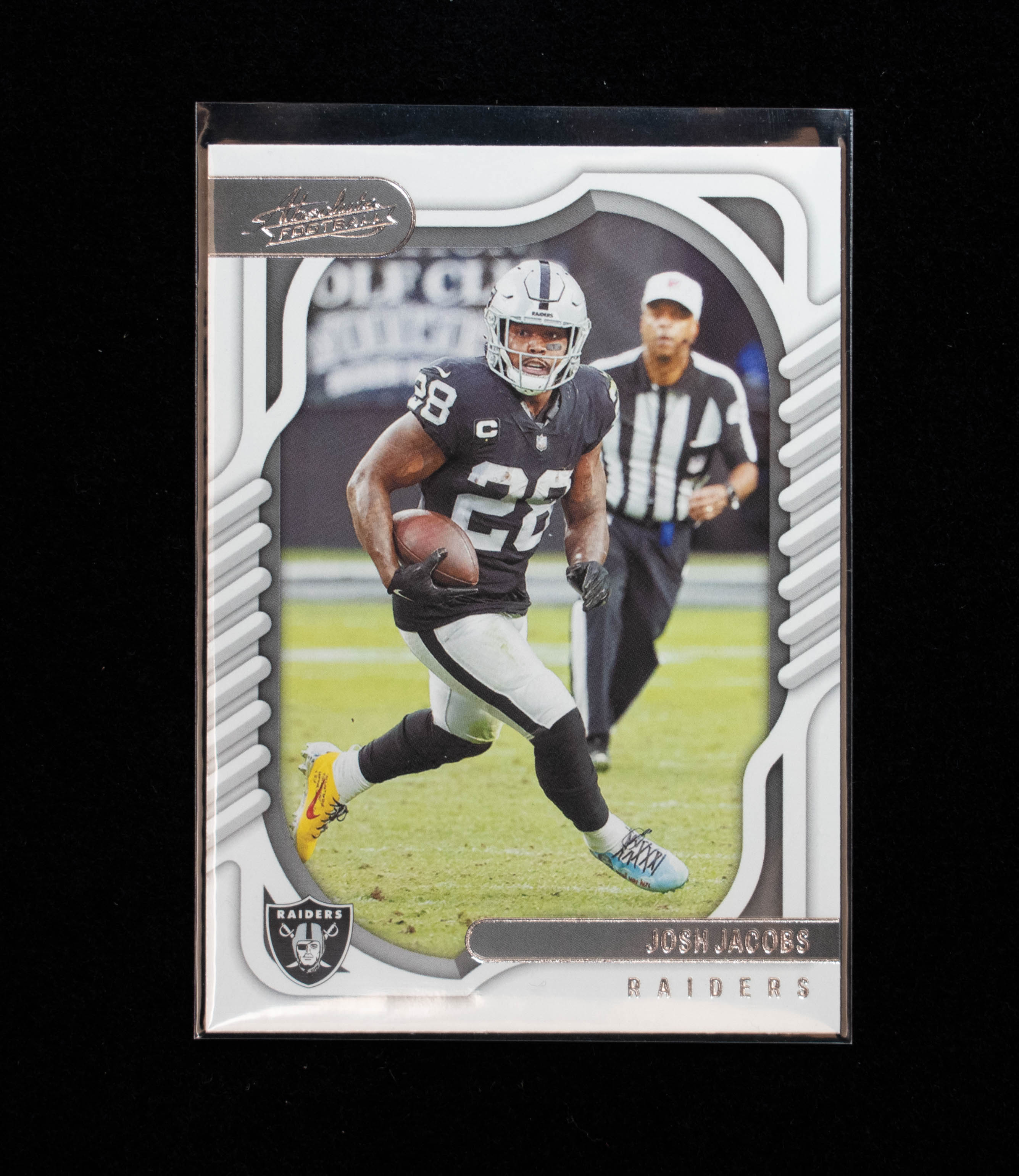 Josh Jacobs 64 Panini 2022 Absolute Raiders