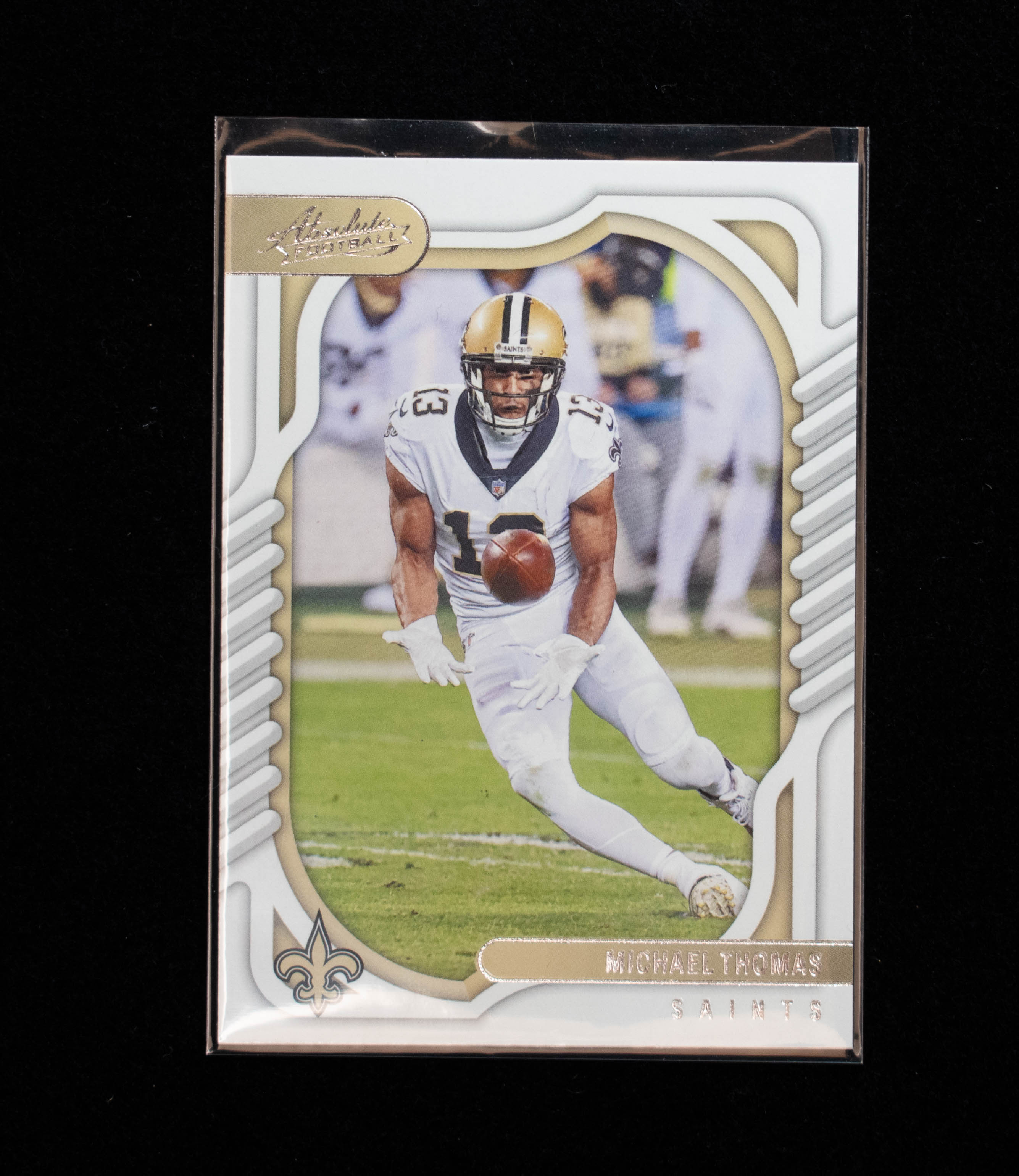Michael Thomas 52 Panini 2022 Absolute Football Saints