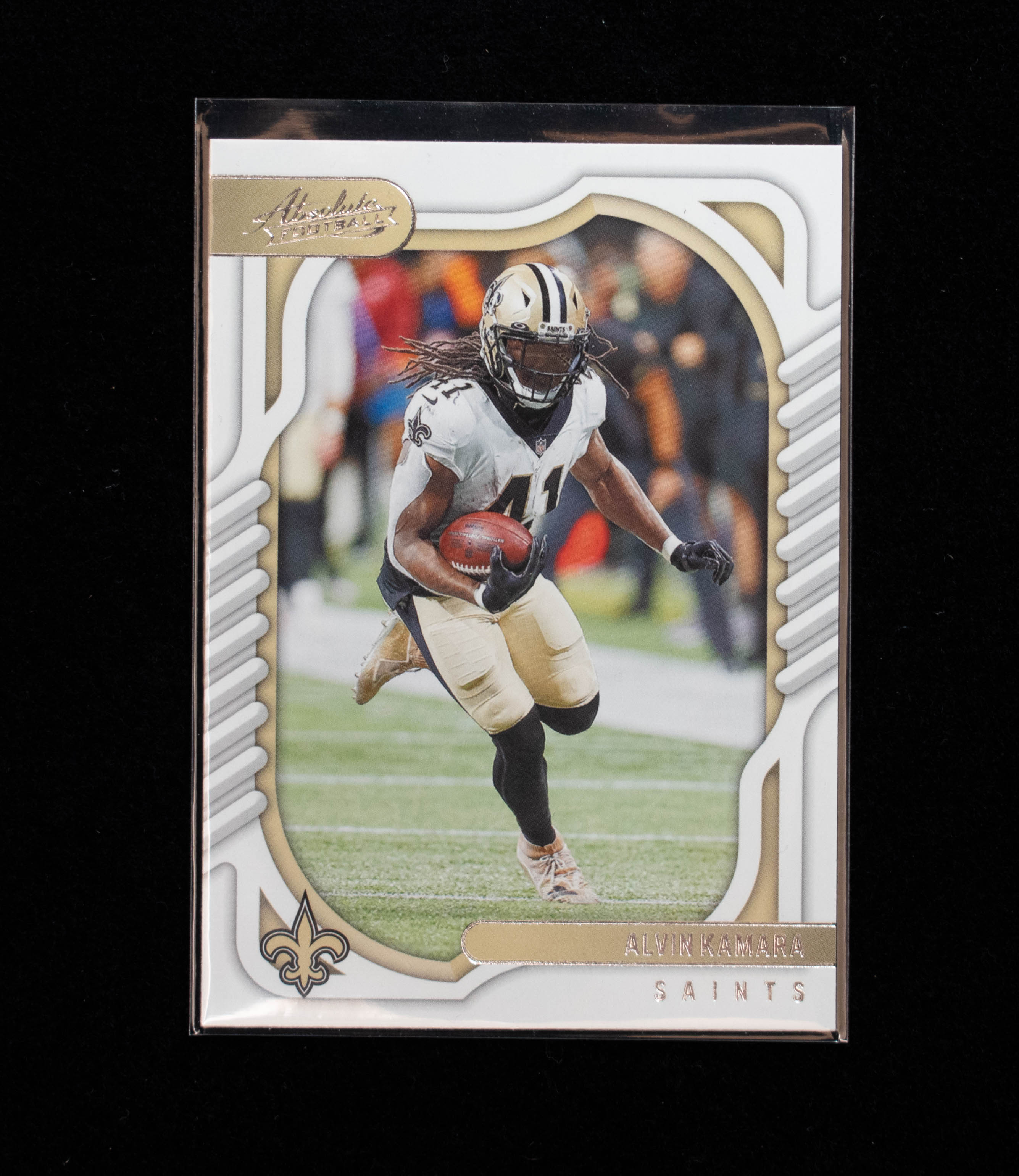 Alvin Kamara 54 Panini 2022 Absolute Football Saints