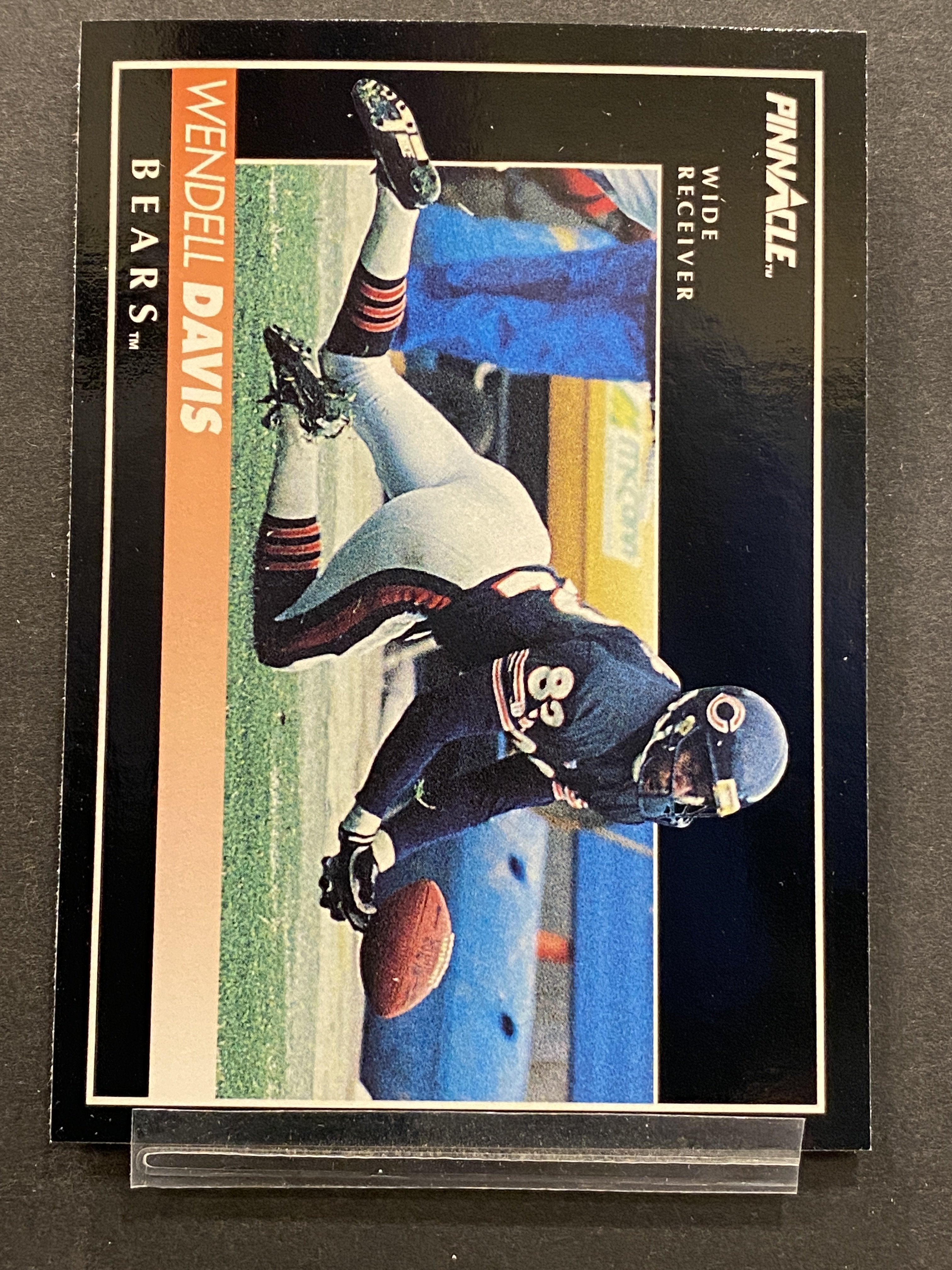 Wendell Davis Pinnacle Football Card Chicago Bears