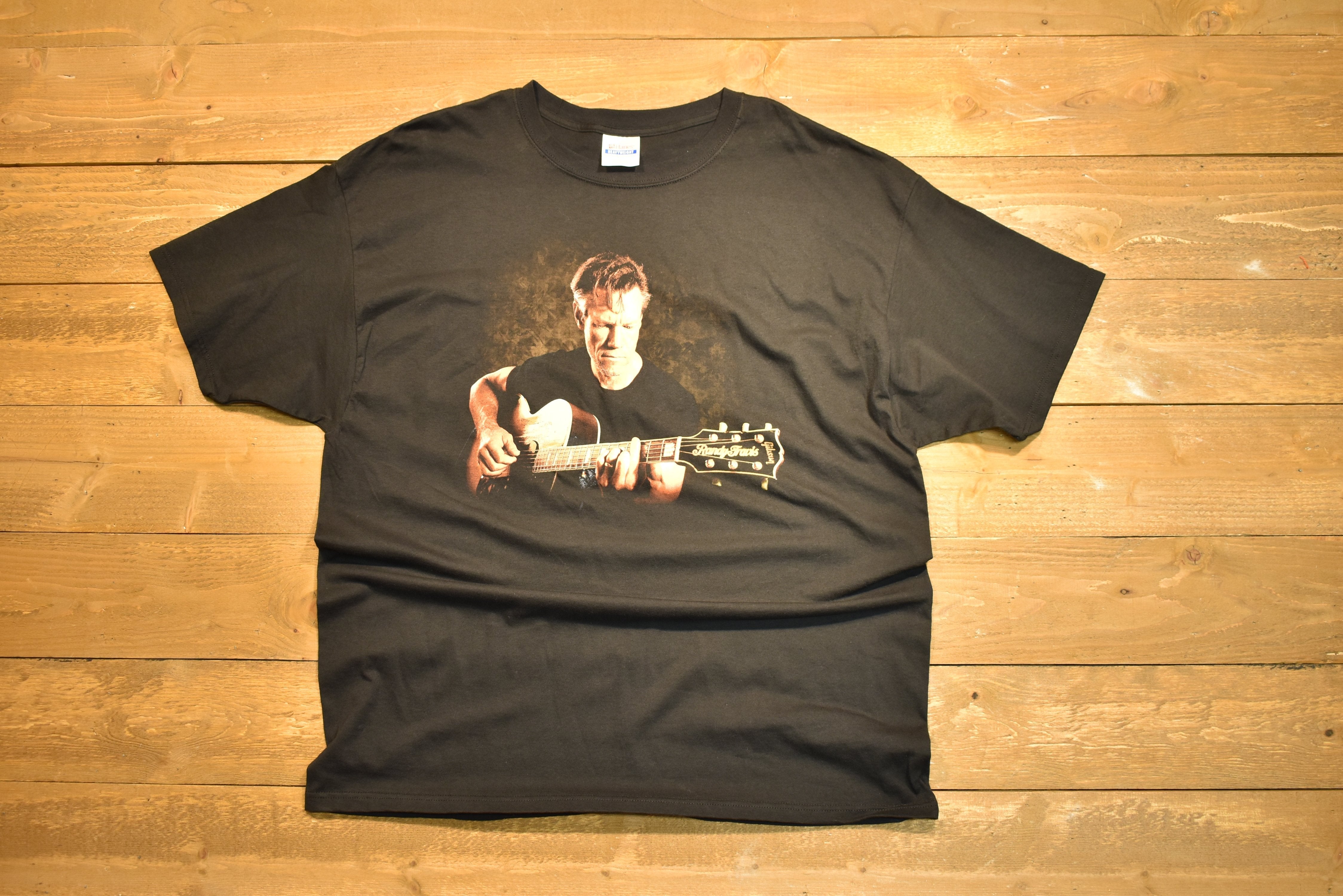 Randy Travis two XL men's T-shirt country artist authentic cancer T used