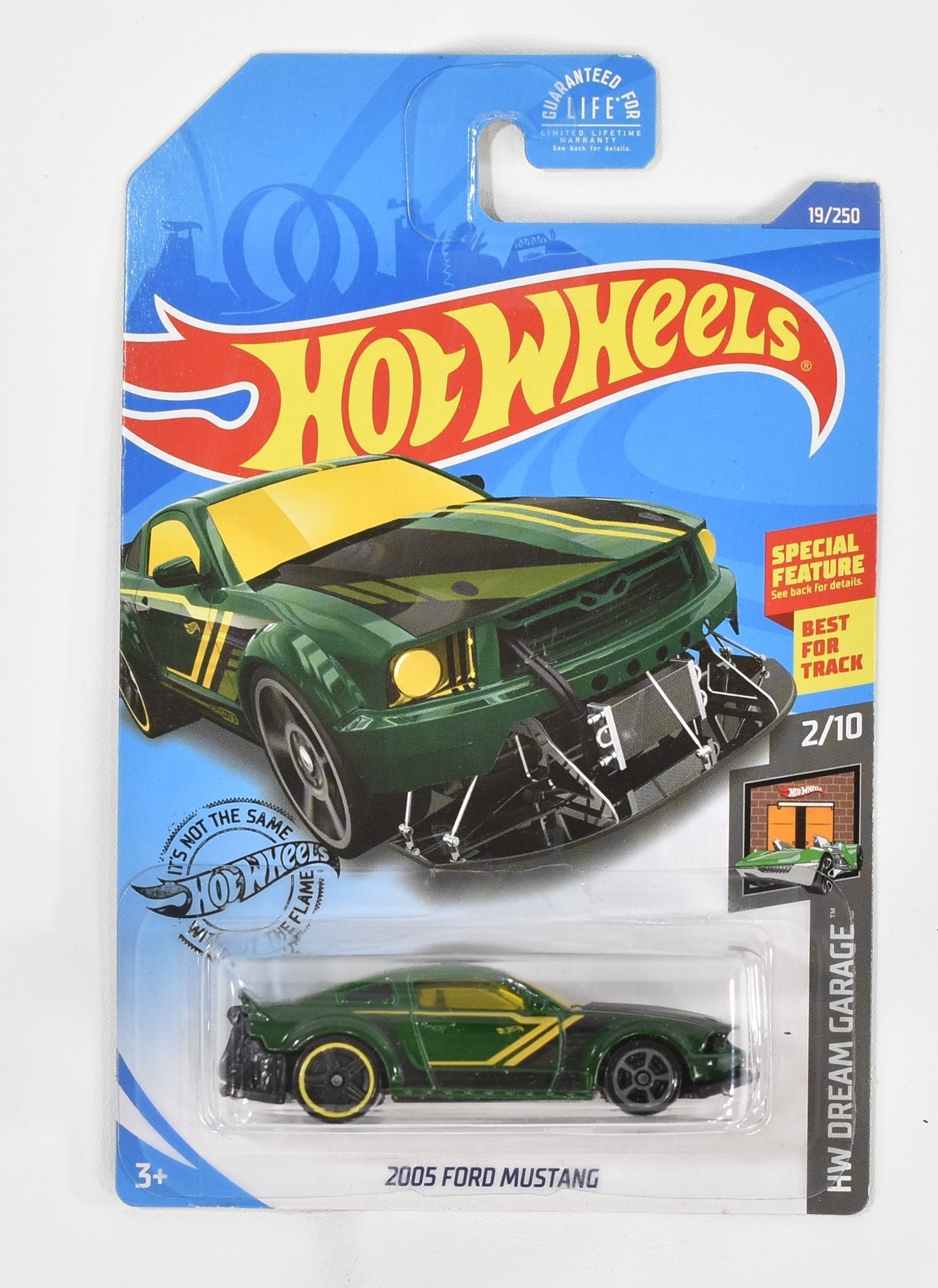 Hot Wheels Die Cast 2020 Mattel 2005 Ford Mustang 2 of 10 HW Dream Garage 19-10