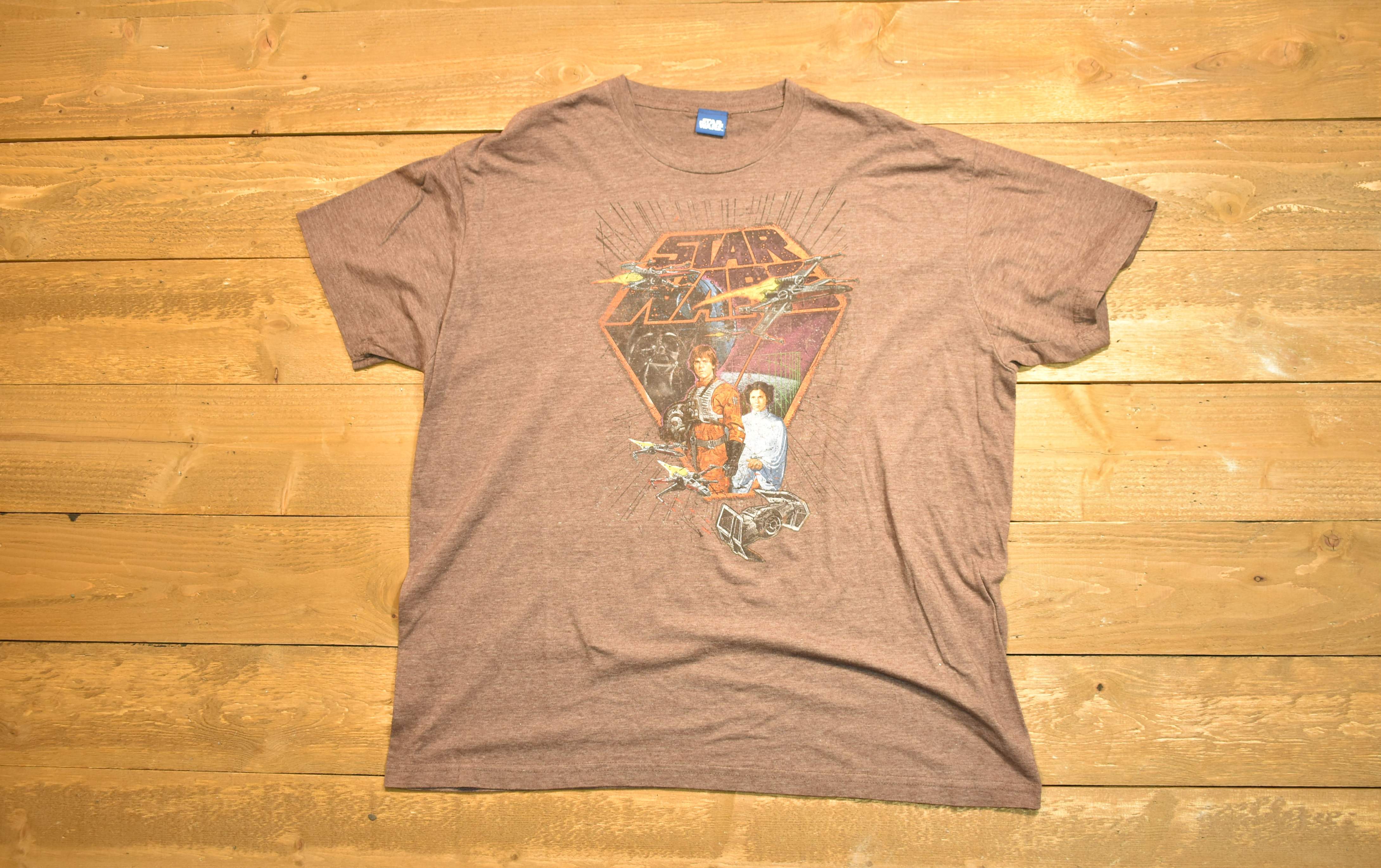 Star Wars T-shirt men's extra-large authentic brown T-shirt used