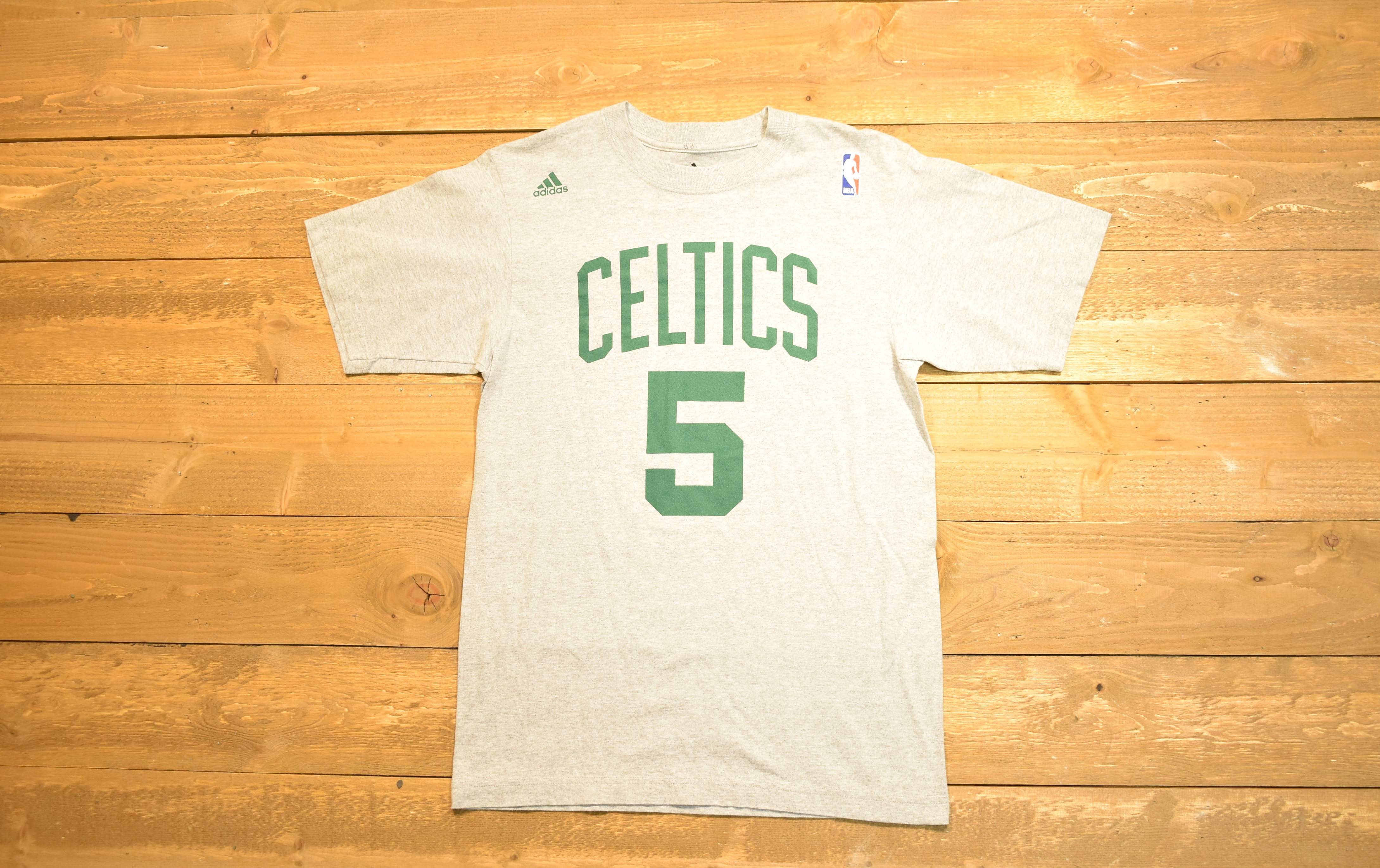 Boston Celtics NBA T-shirt Adidas medium 5 cornet gray used