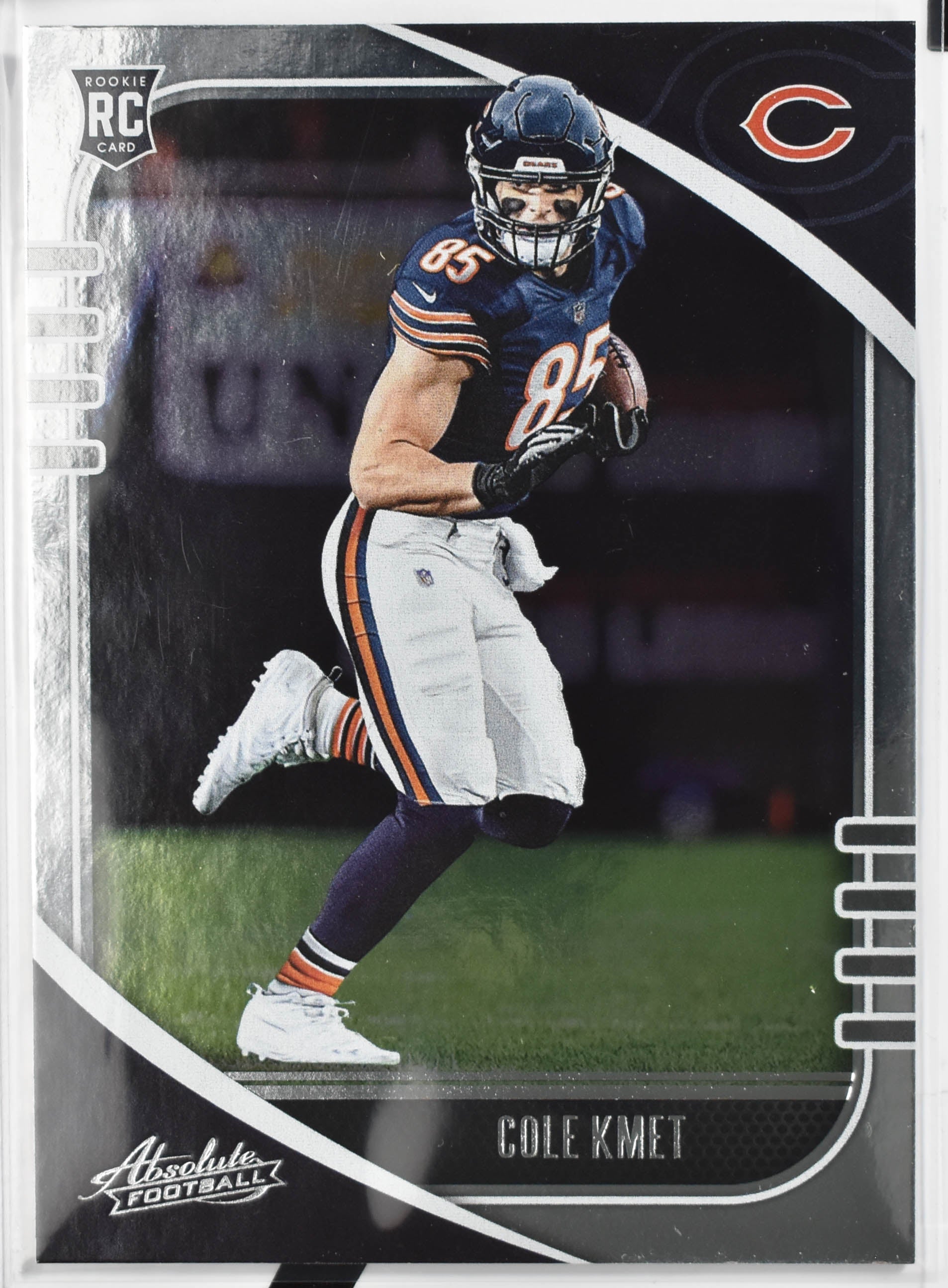 Cole Kmet Rookie Card No.119 Panini Absolute 2020 CKRCA18