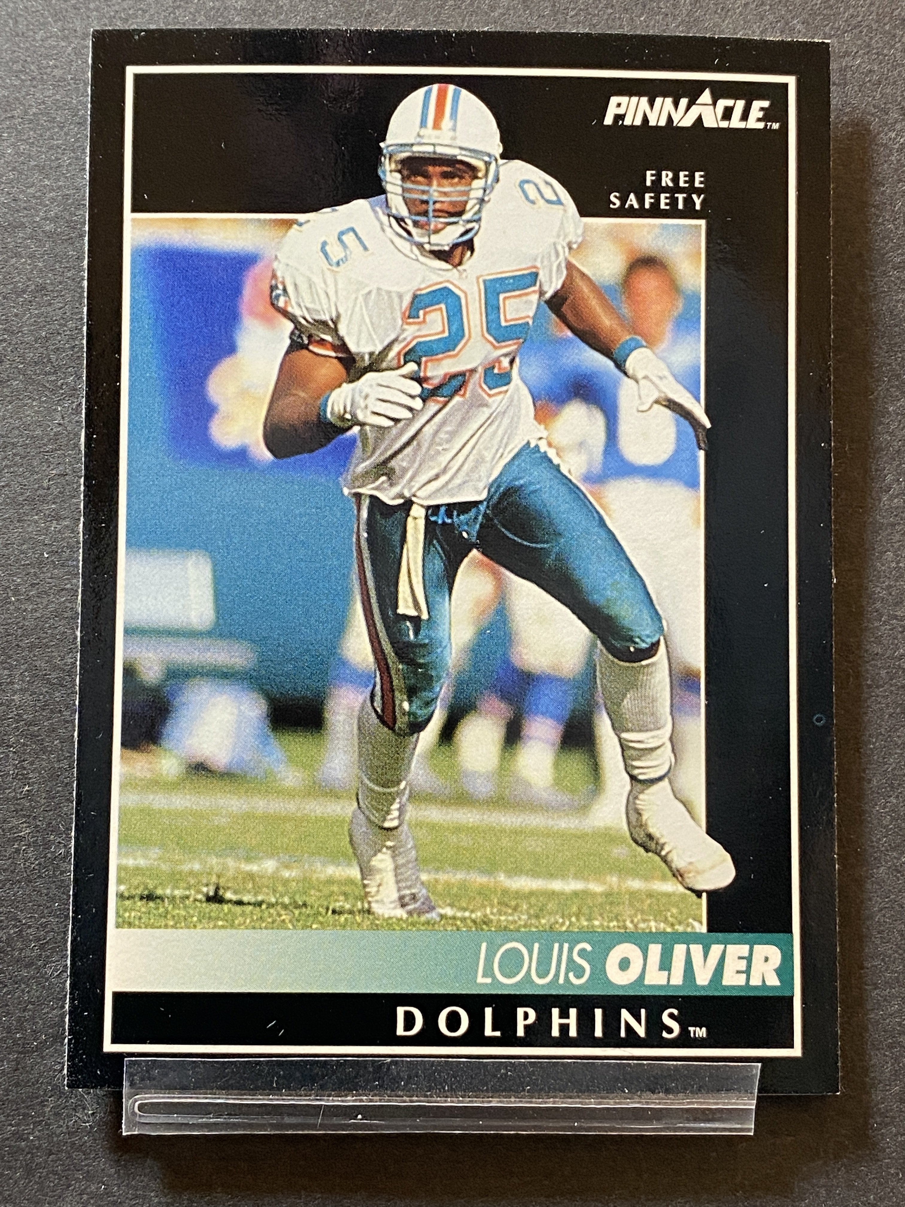 Louis Oliver Pinnacle Football Card Miami Dolphins