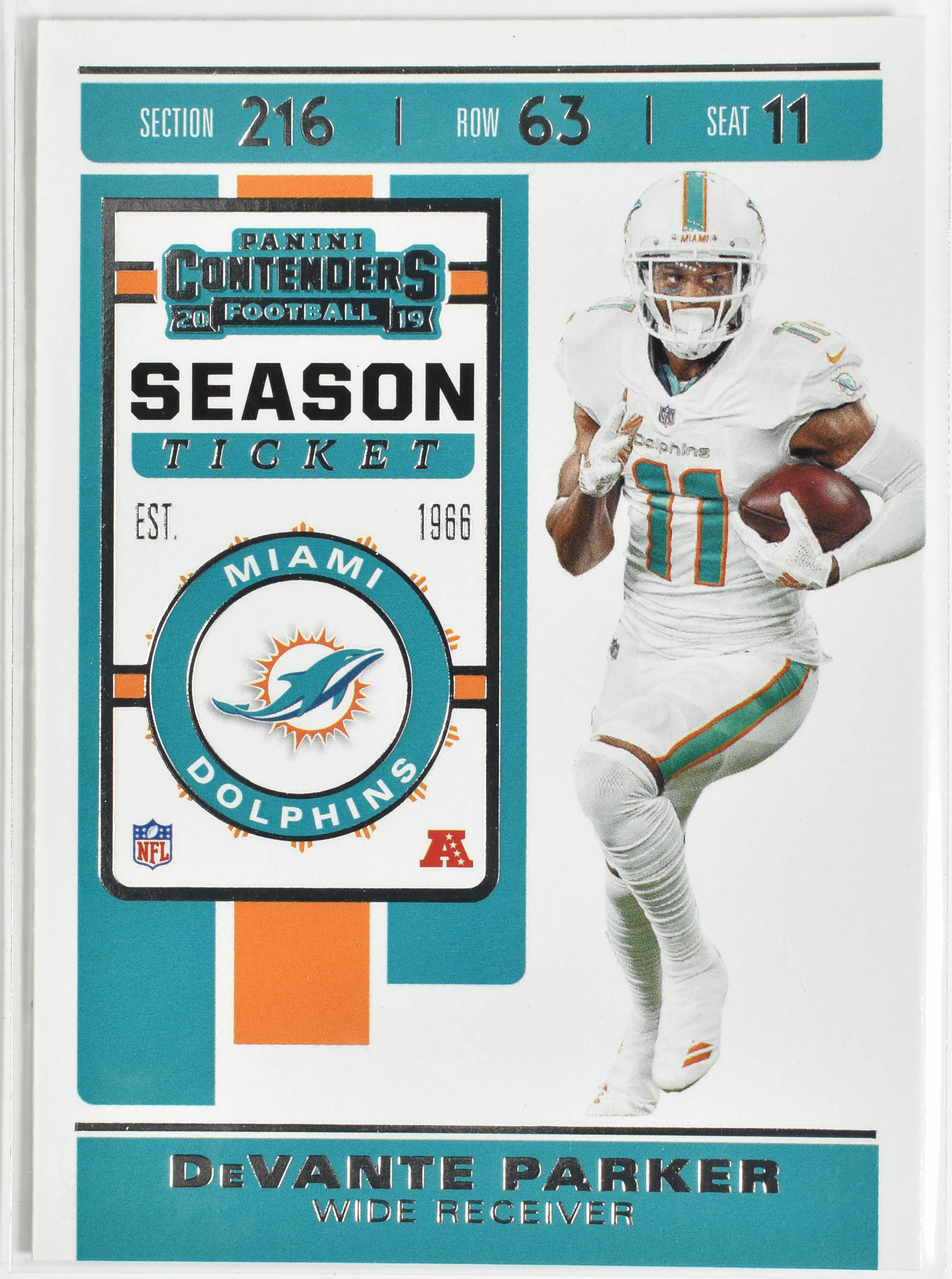 DeVante Parker 8 Panini 2019 Contenders Miami Dolphins
