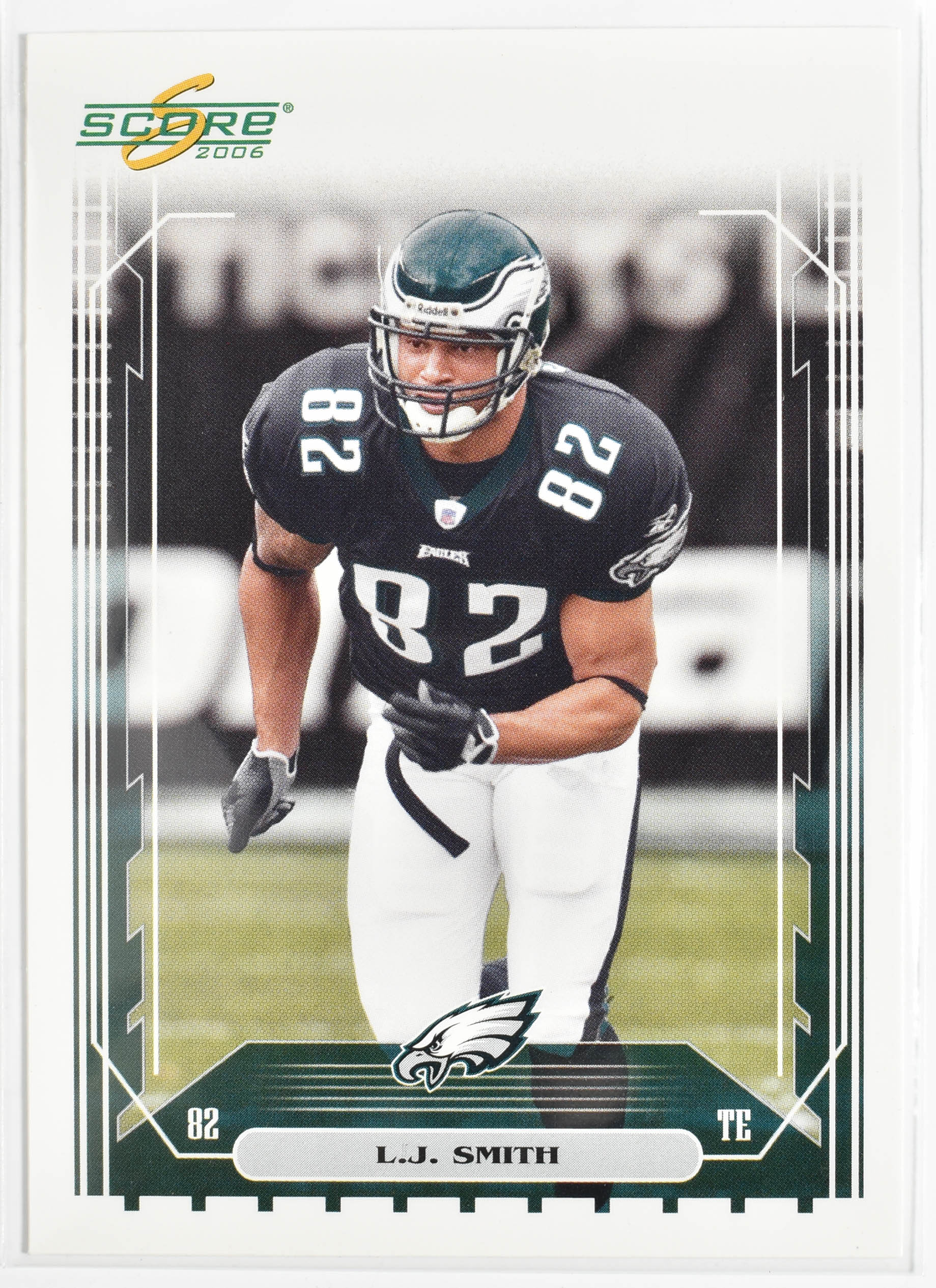 LJ Smith 211 Eagles Football Card Donruss 2006