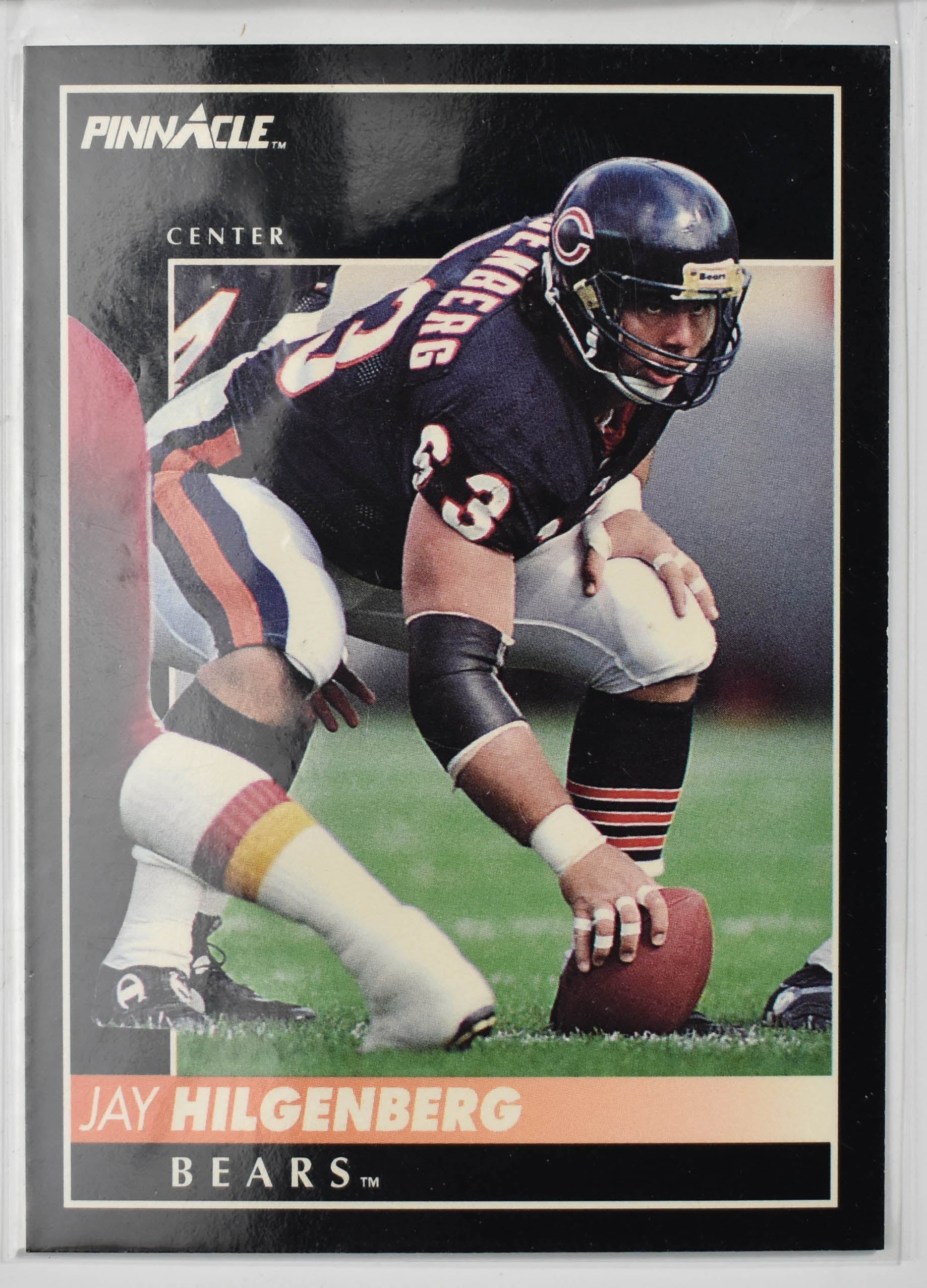 Jay Hilgenberg 263 Pinnacle 1992 Chicago Bears Football Card