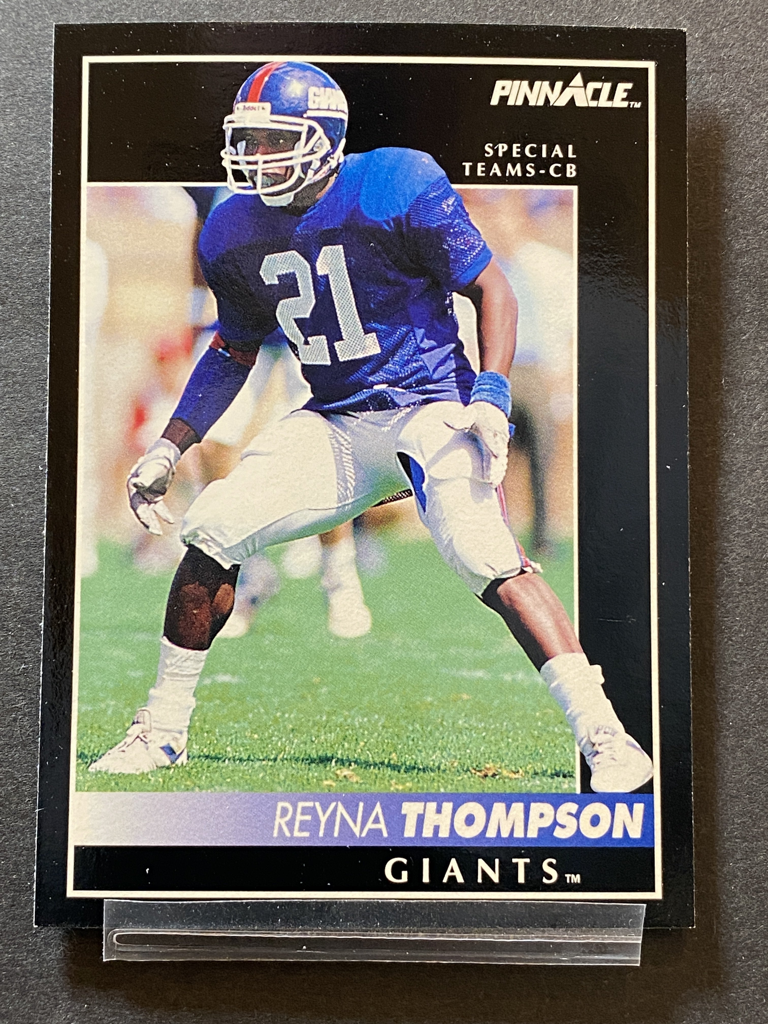 Reyna Thompson Pinnacle Football Card New York Giants