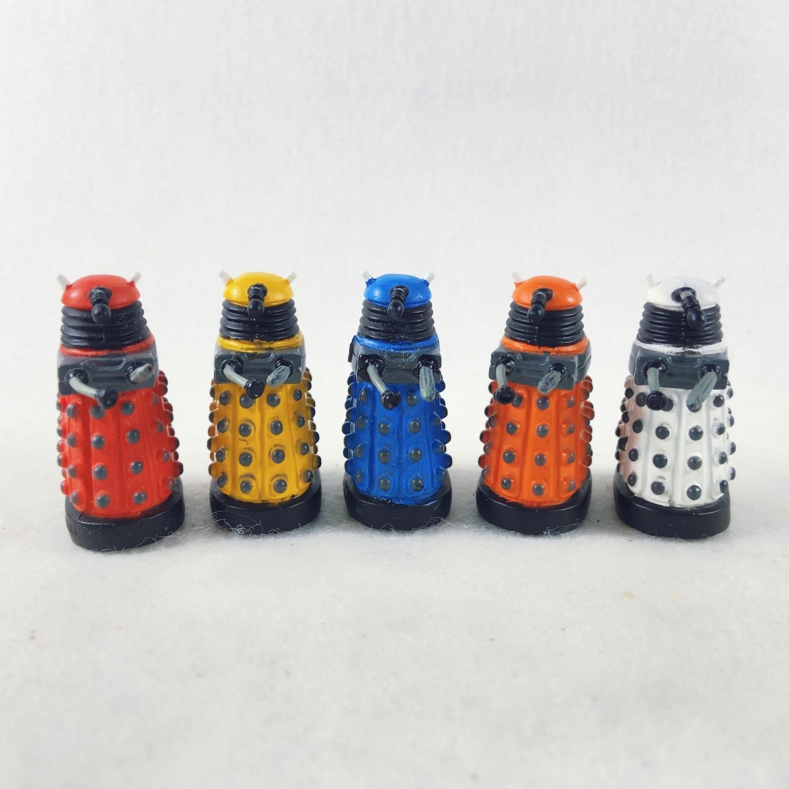 Lot of 5pcs Doctor Who 5 Color's Dalek - 5 Color Mini Figure Collection