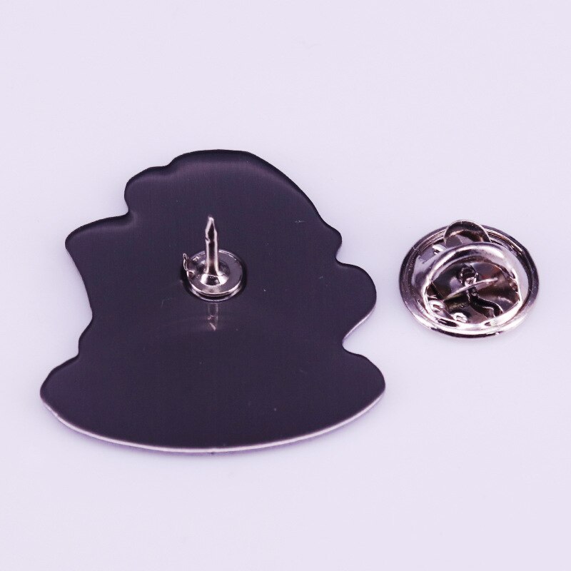 Kanagawa surfing teacup brooch Japanese artist Katsushika Hokusai painting inspiration badge