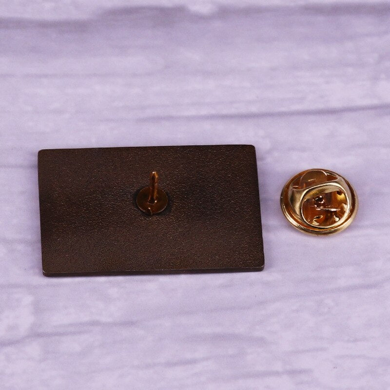 Lookout Hotel Brooch Green Pattern Carpet Badge Square Jewelry Accessories