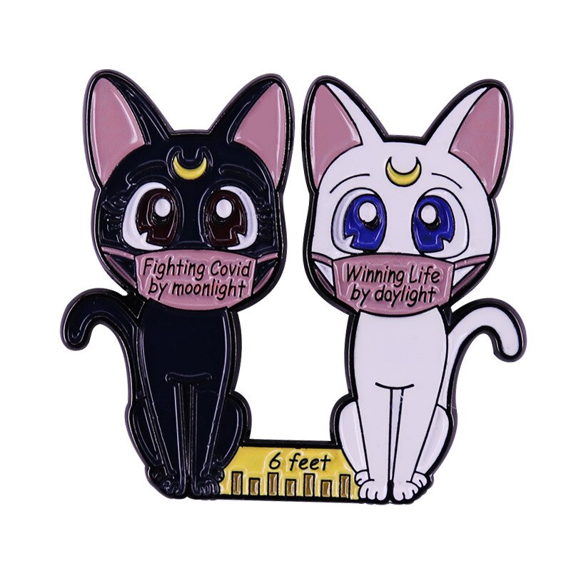 Black Cat Luna and White Cat Artemis Brooch Cute Cat Wearing Mask Reminder Badge