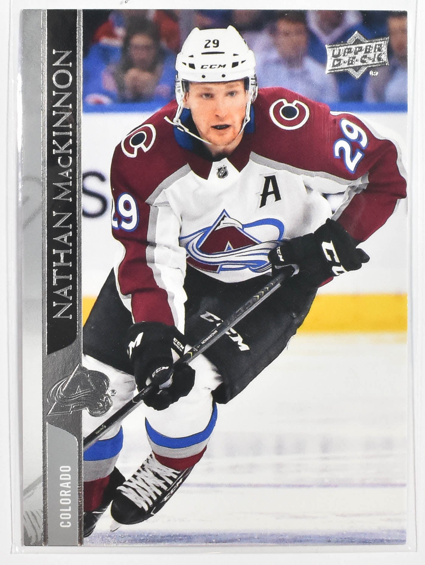 Nathan MacKinnon 51 Colorado Avalanche Upper Deck 2021 Extended Series